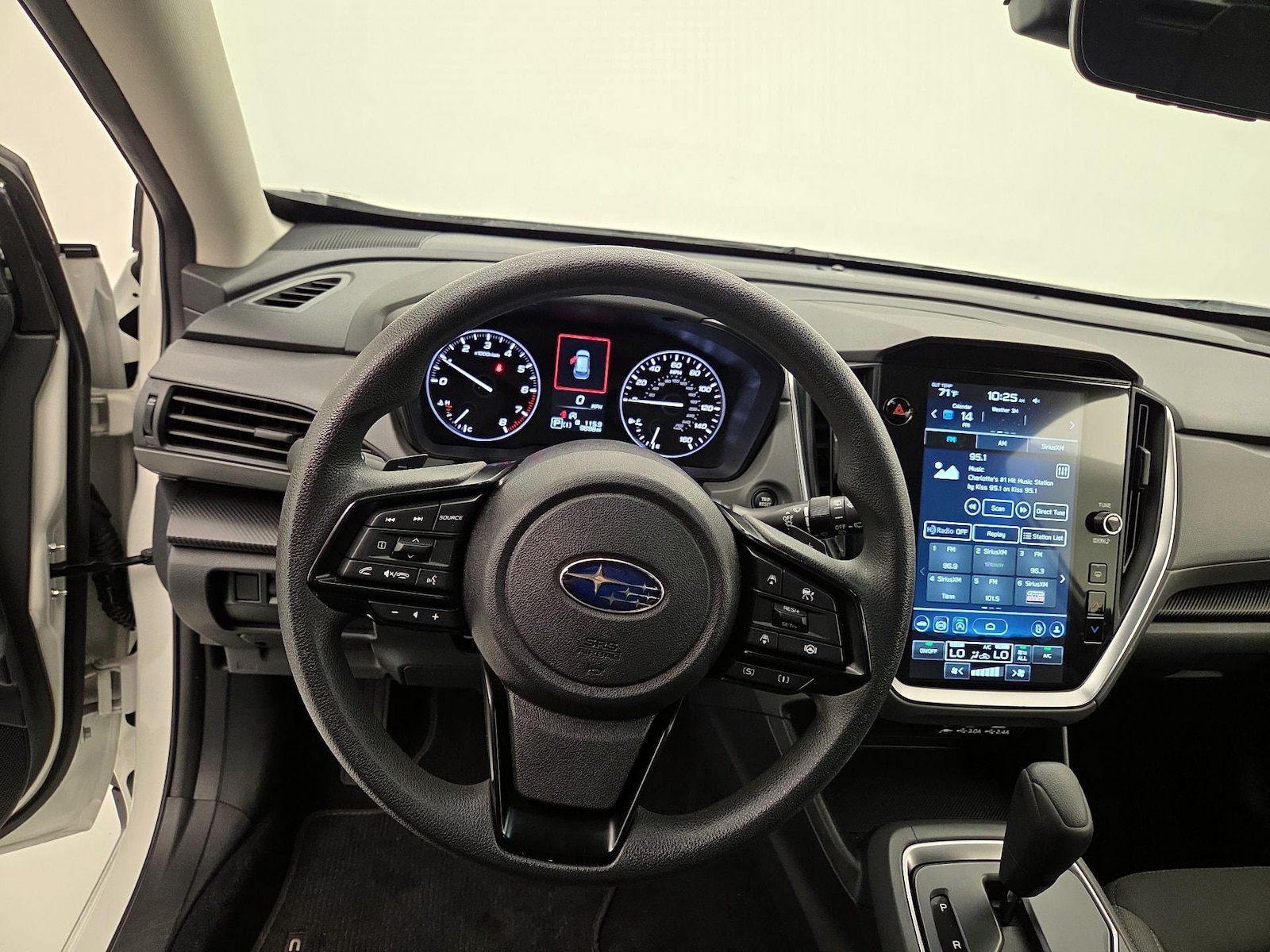 2025 Subaru Crosstrek Premium - Photo 11
