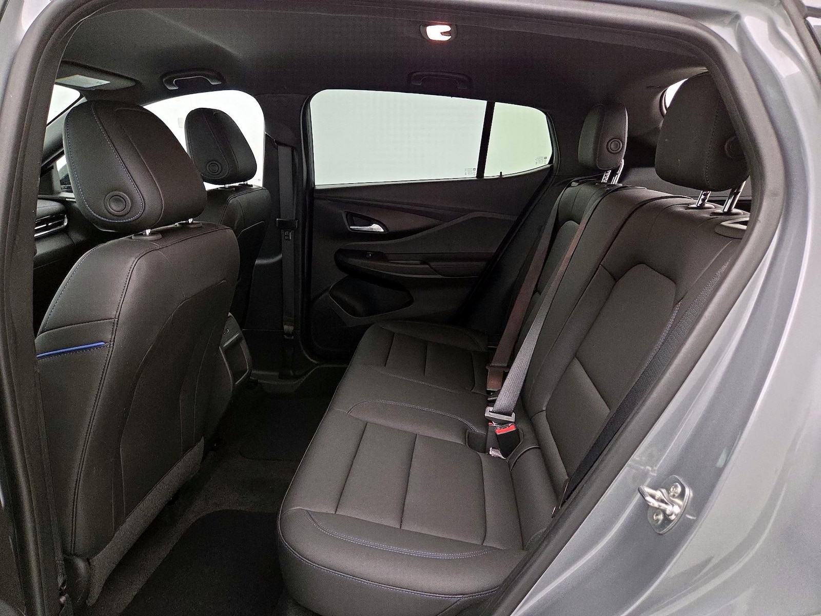 2025 Buick Envista Sport Touring - Photo 20