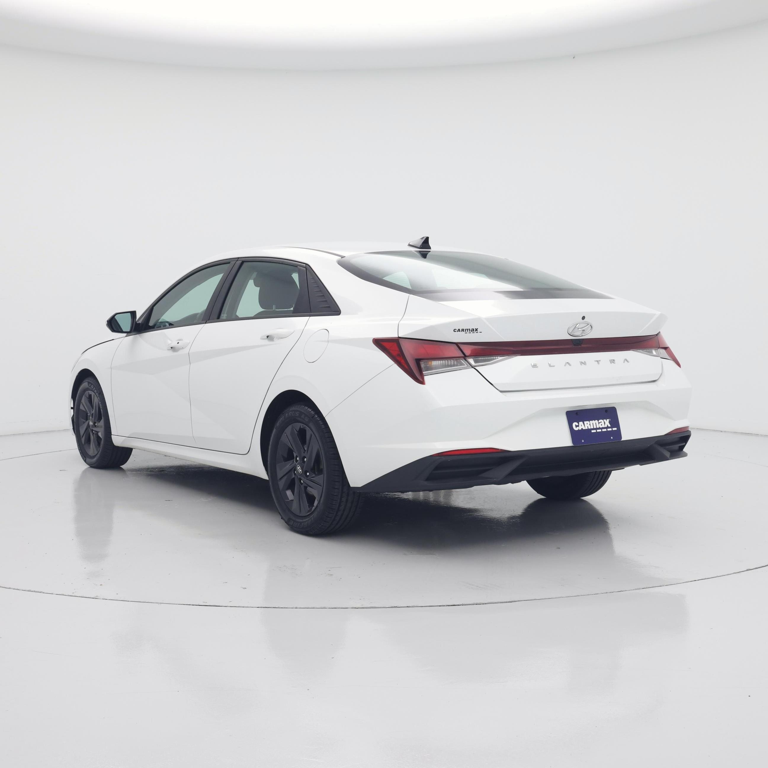 Thumbnail: 2022 Hyundai Elantra - 2