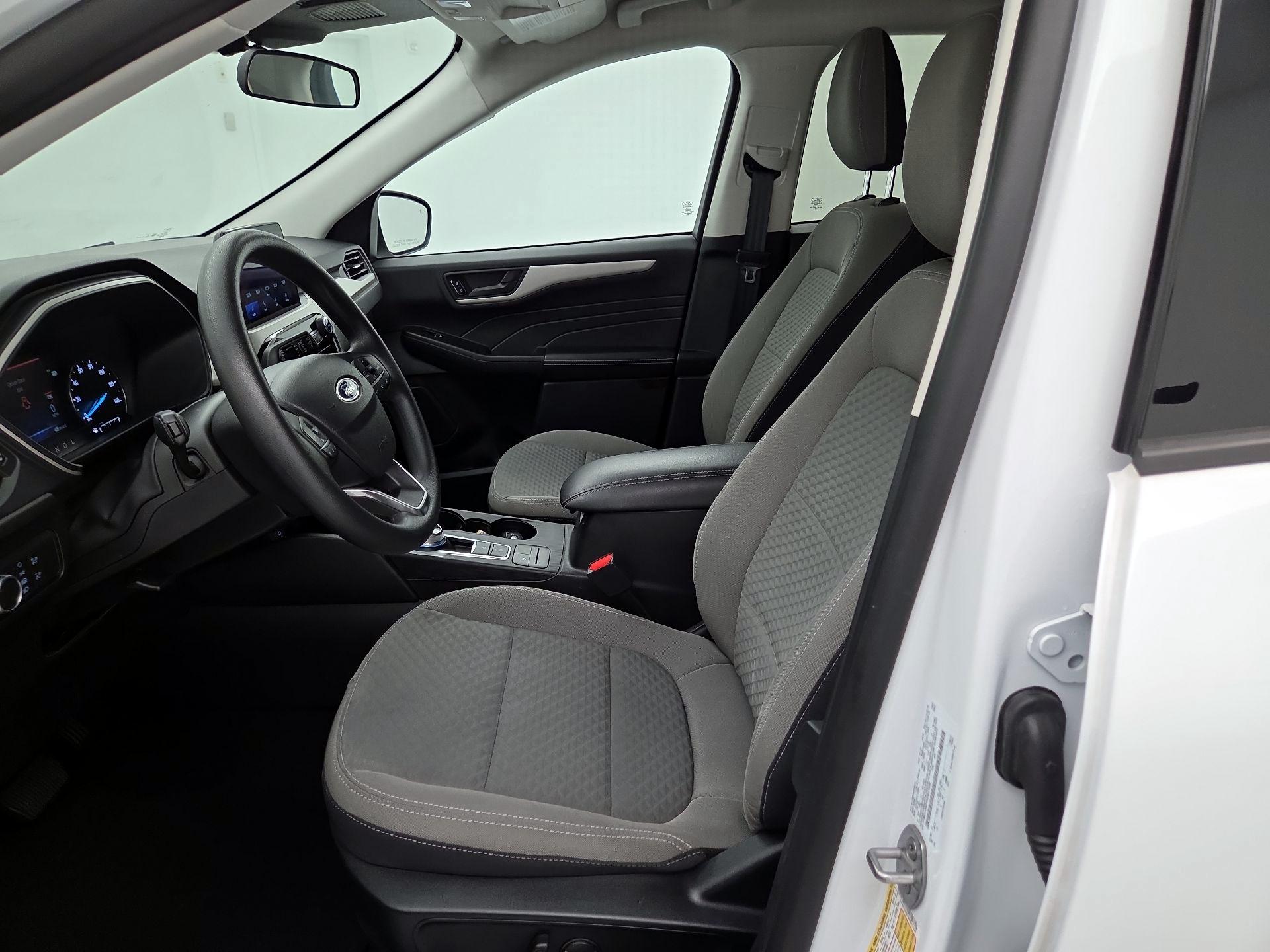 Thumbnail: 2022 Ford Escape - 11