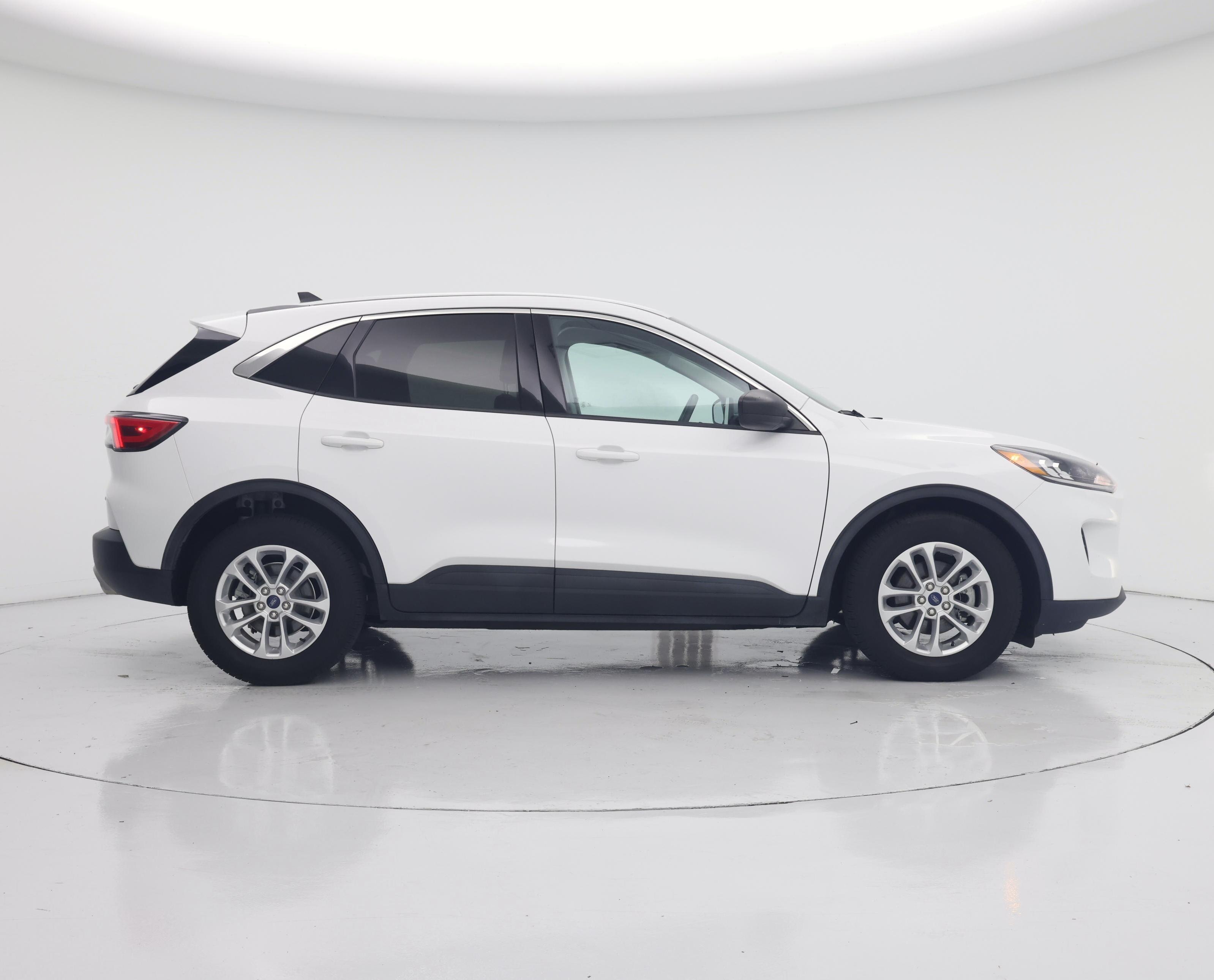 Thumbnail: 2022 Ford Escape - 7