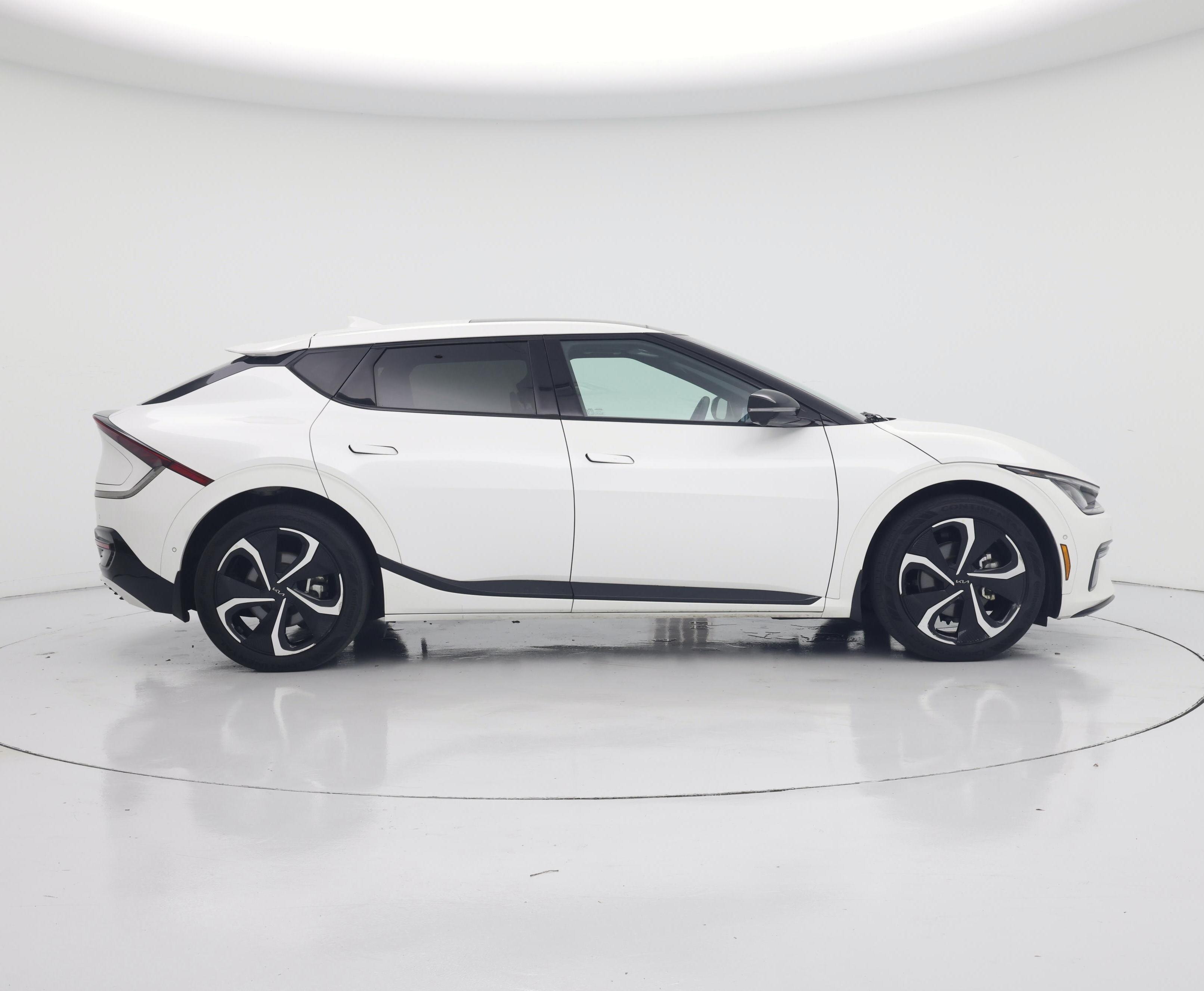 Thumbnail: 2024 Kia EV6 - 7