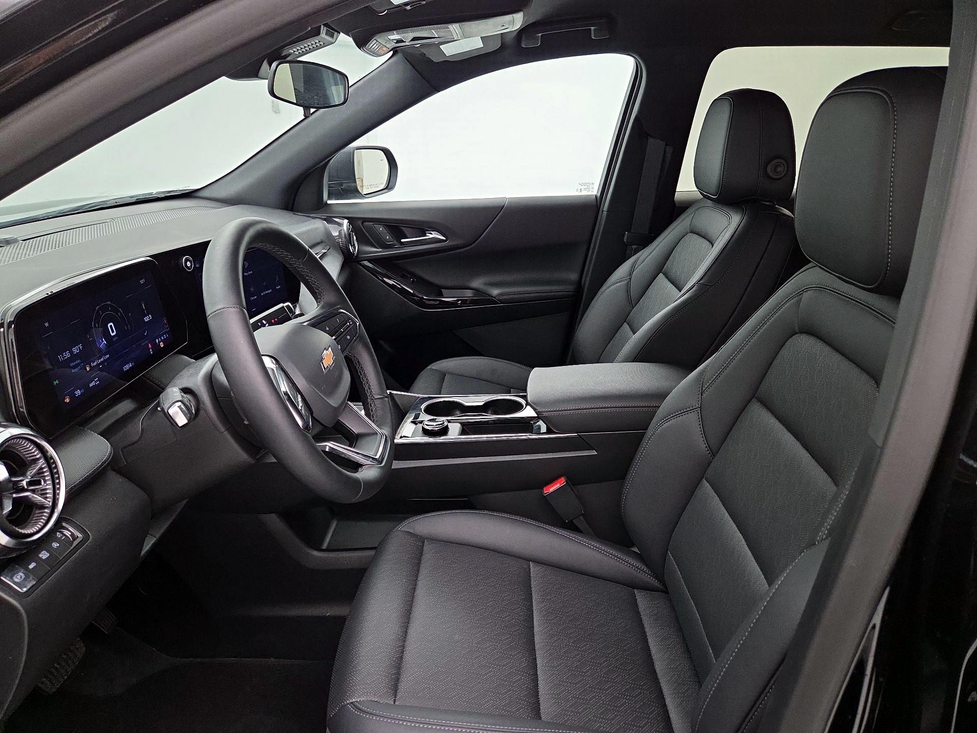 Thumbnail: 2026 Chevrolet Equinox - 11