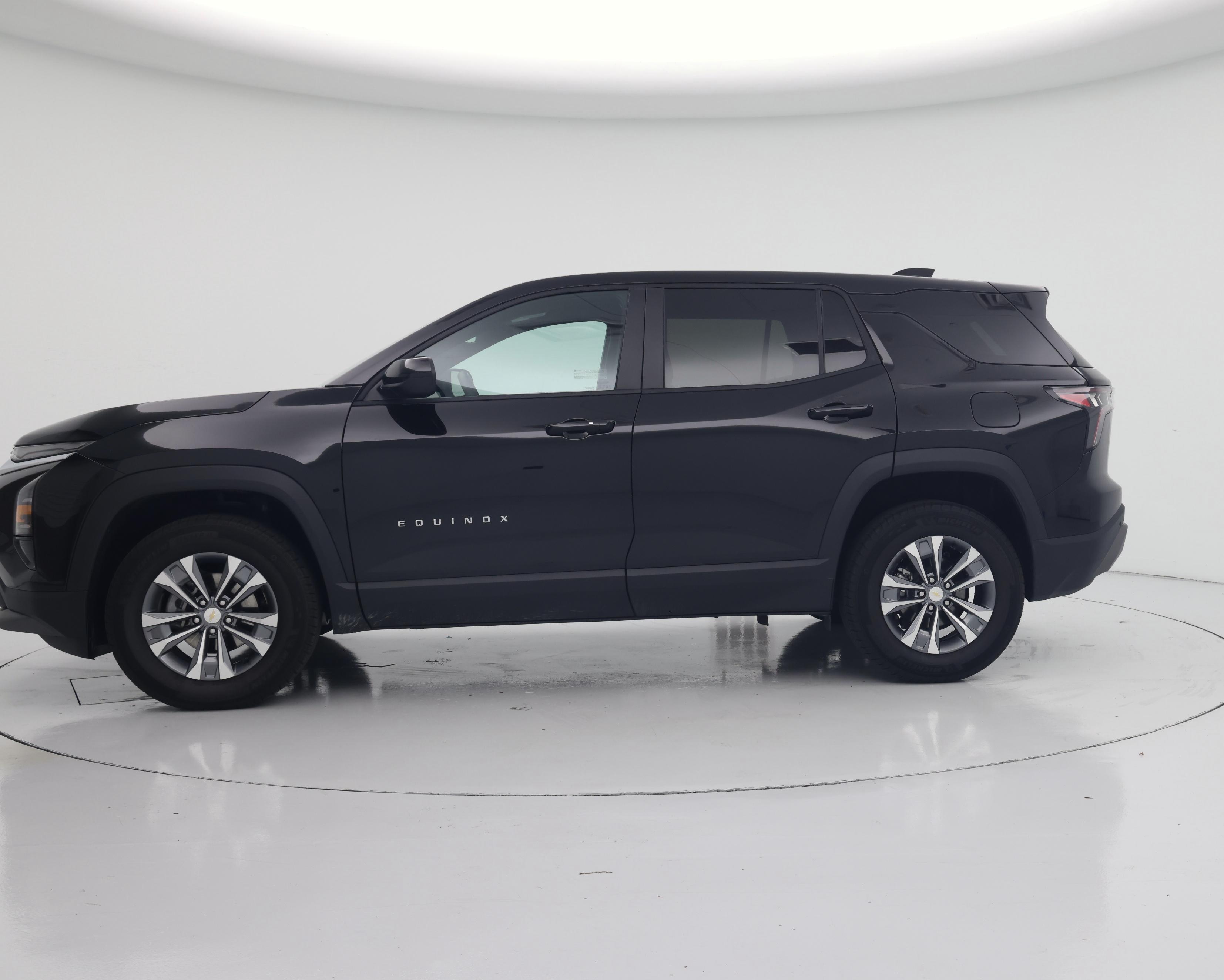 Thumbnail: 2026 Chevrolet Equinox - 3