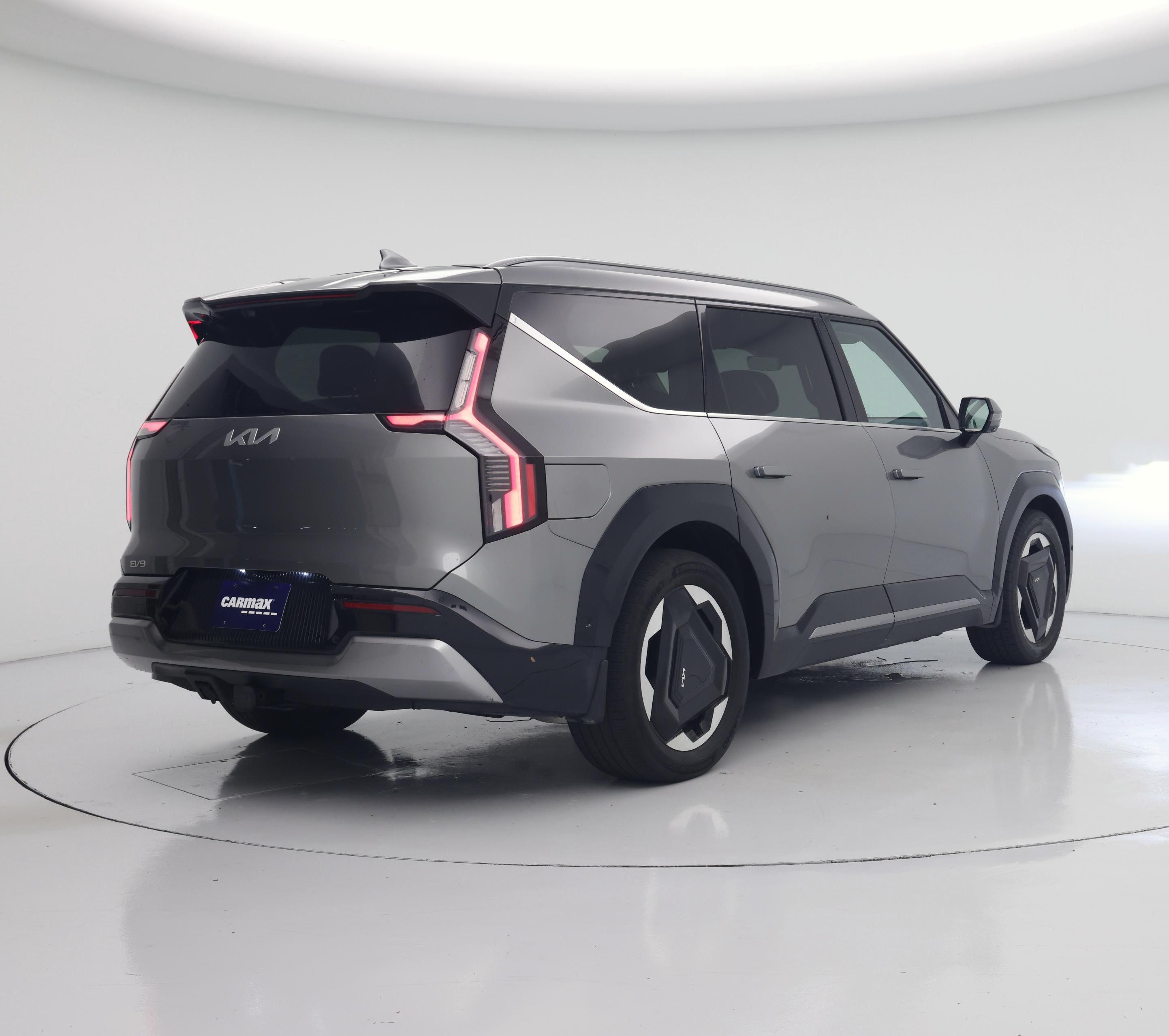 Thumbnail: 2024 Kia EV9 - 8