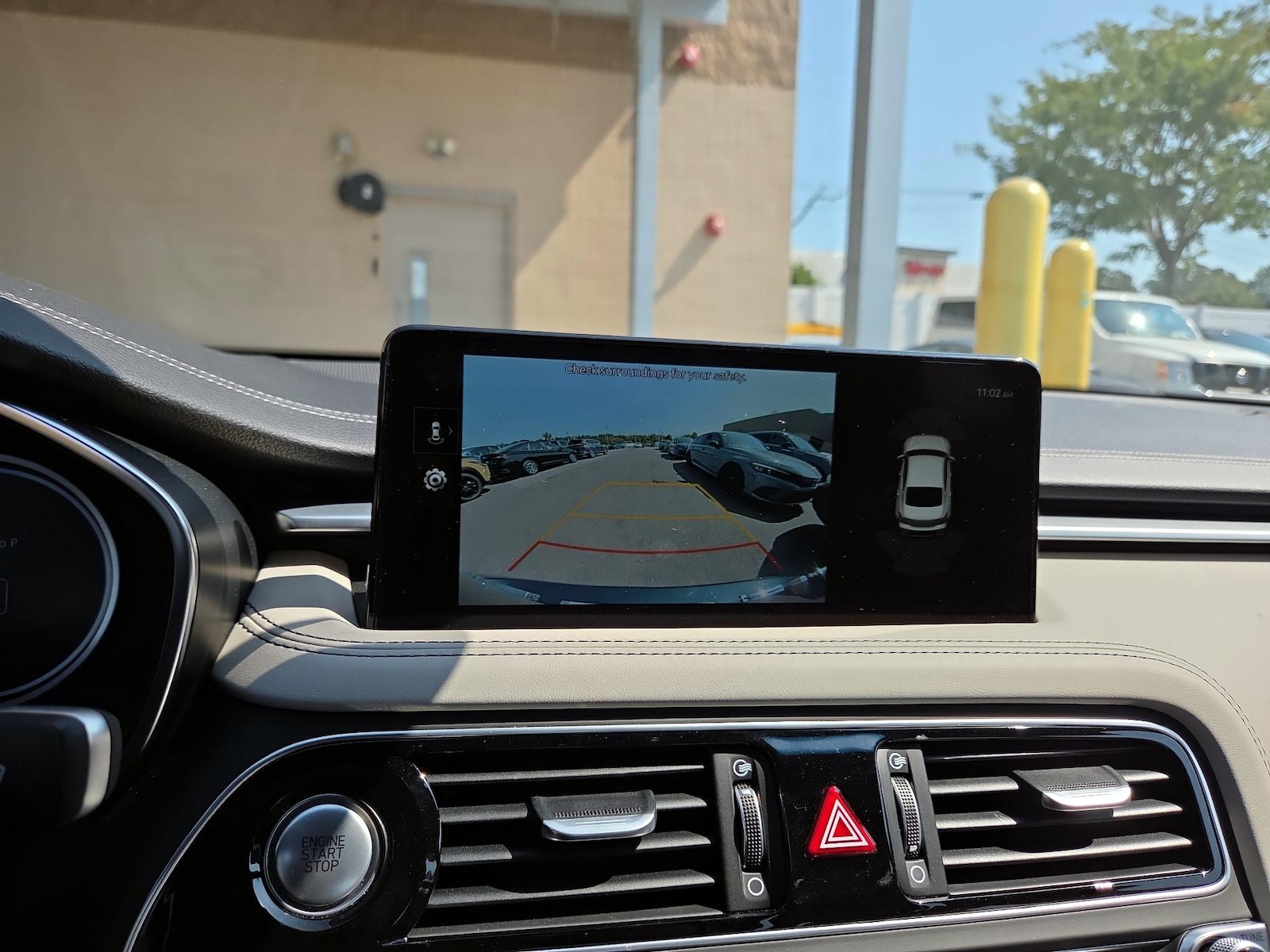 2023 GENESIS G70 Standard - Photo 15