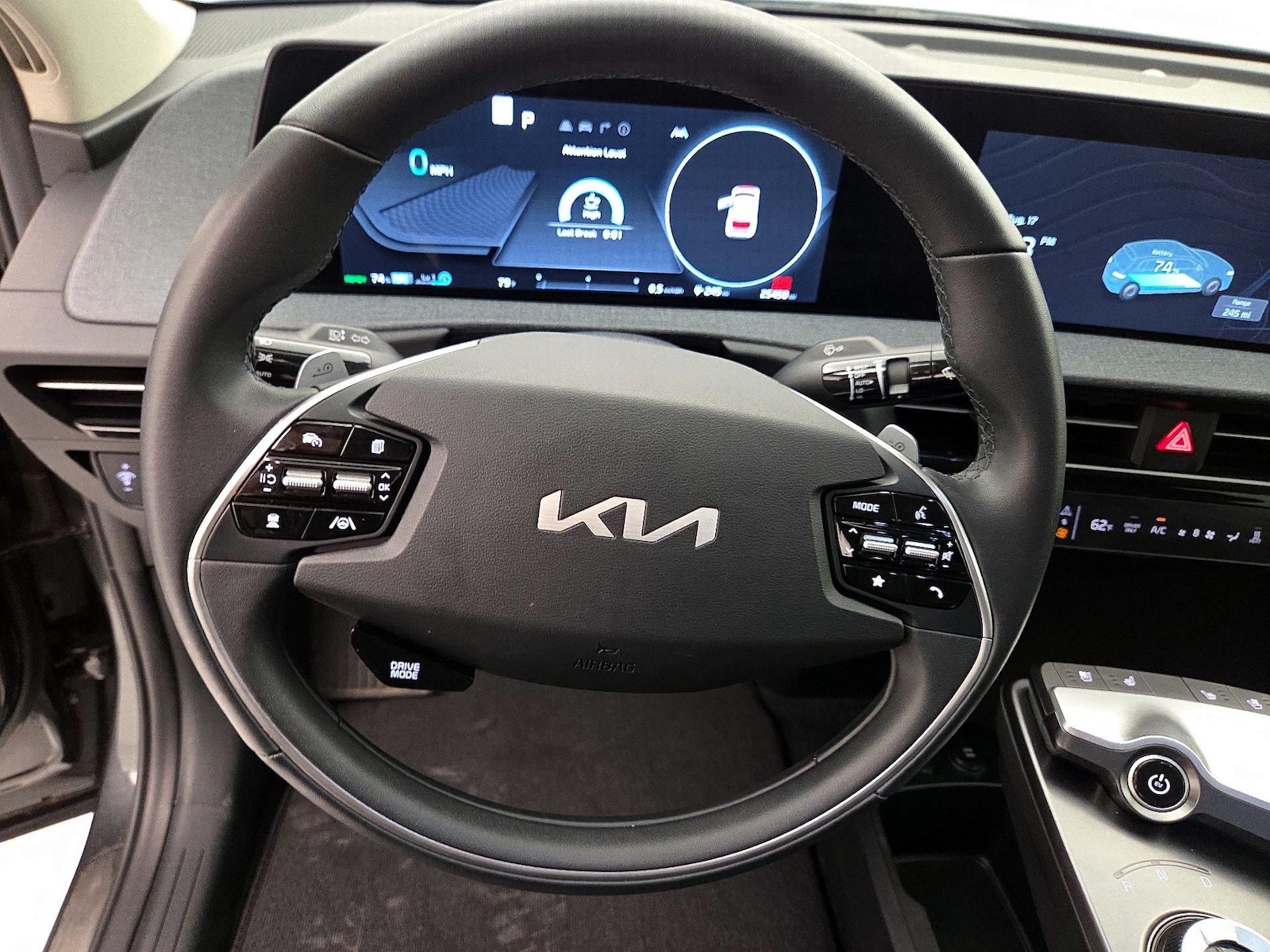 2024 Kia EV6 Wind - Photo 11