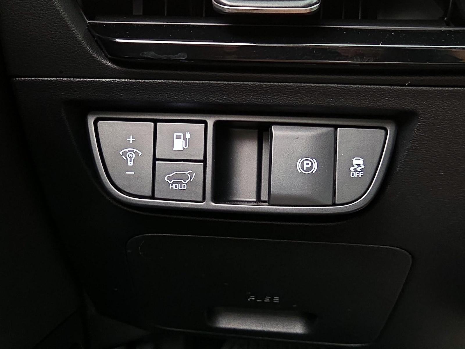 2024 Kia EV6 Wind - Photo 14