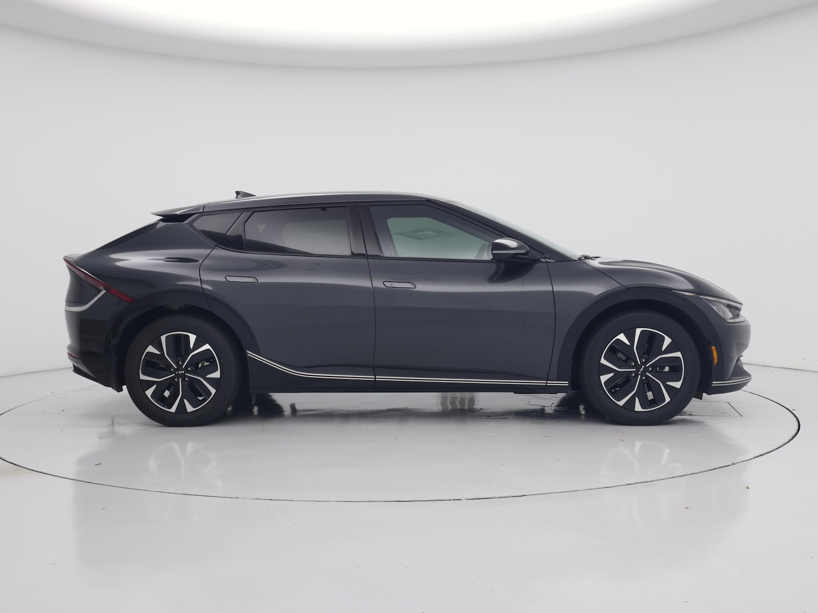 2024 Kia EV6 Wind - Photo 8