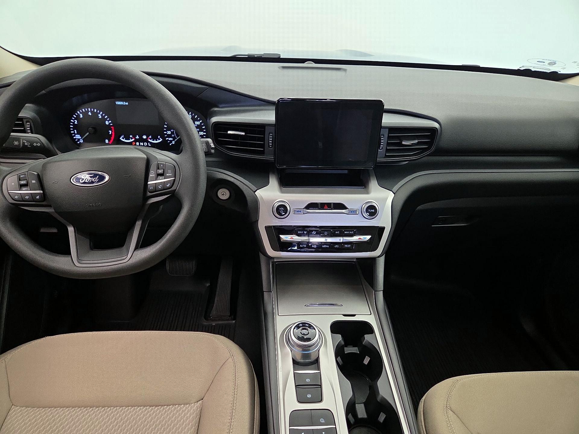 Thumbnail: 2022 Ford Explorer - 9