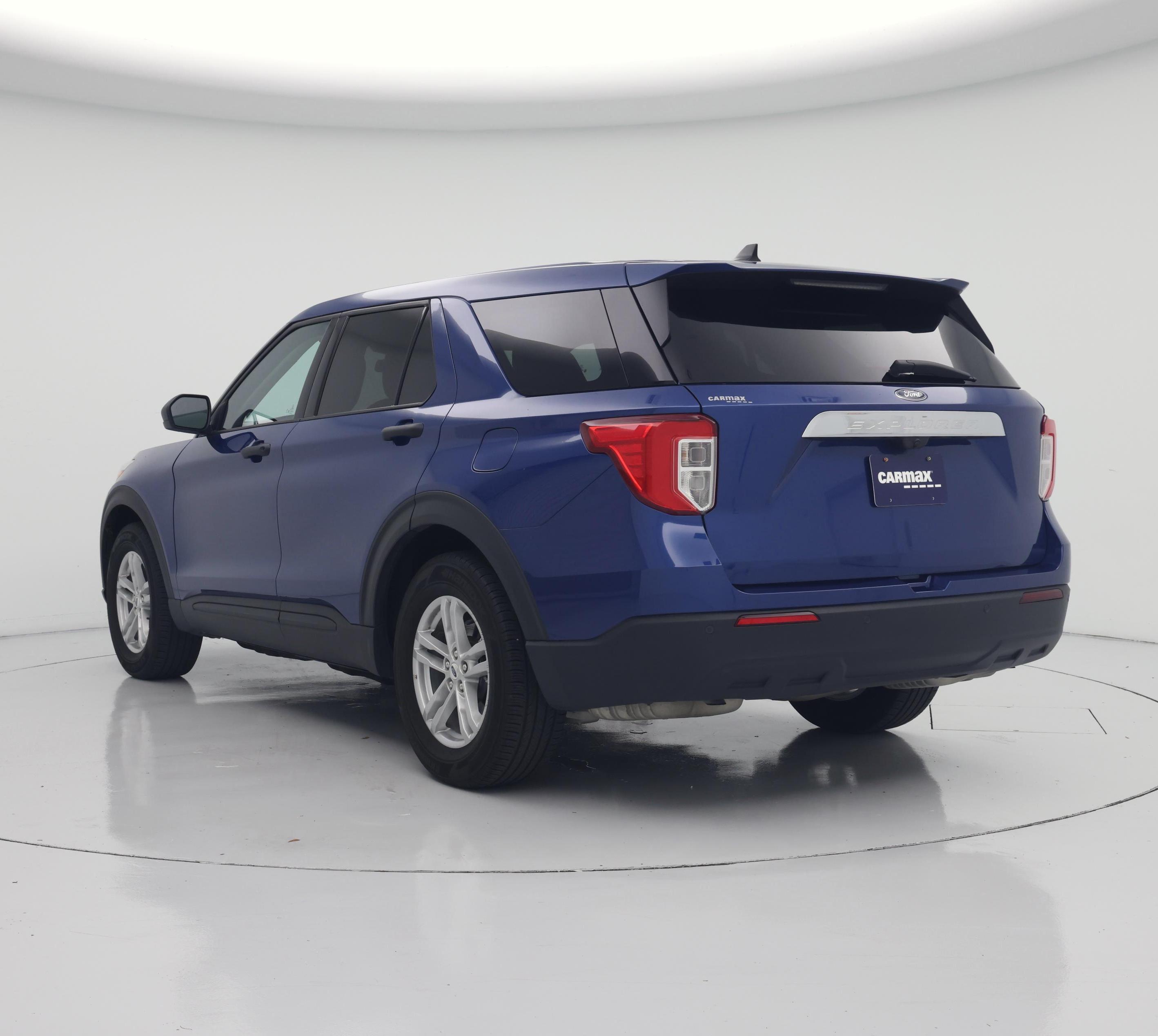 Thumbnail: 2022 Ford Explorer - 2