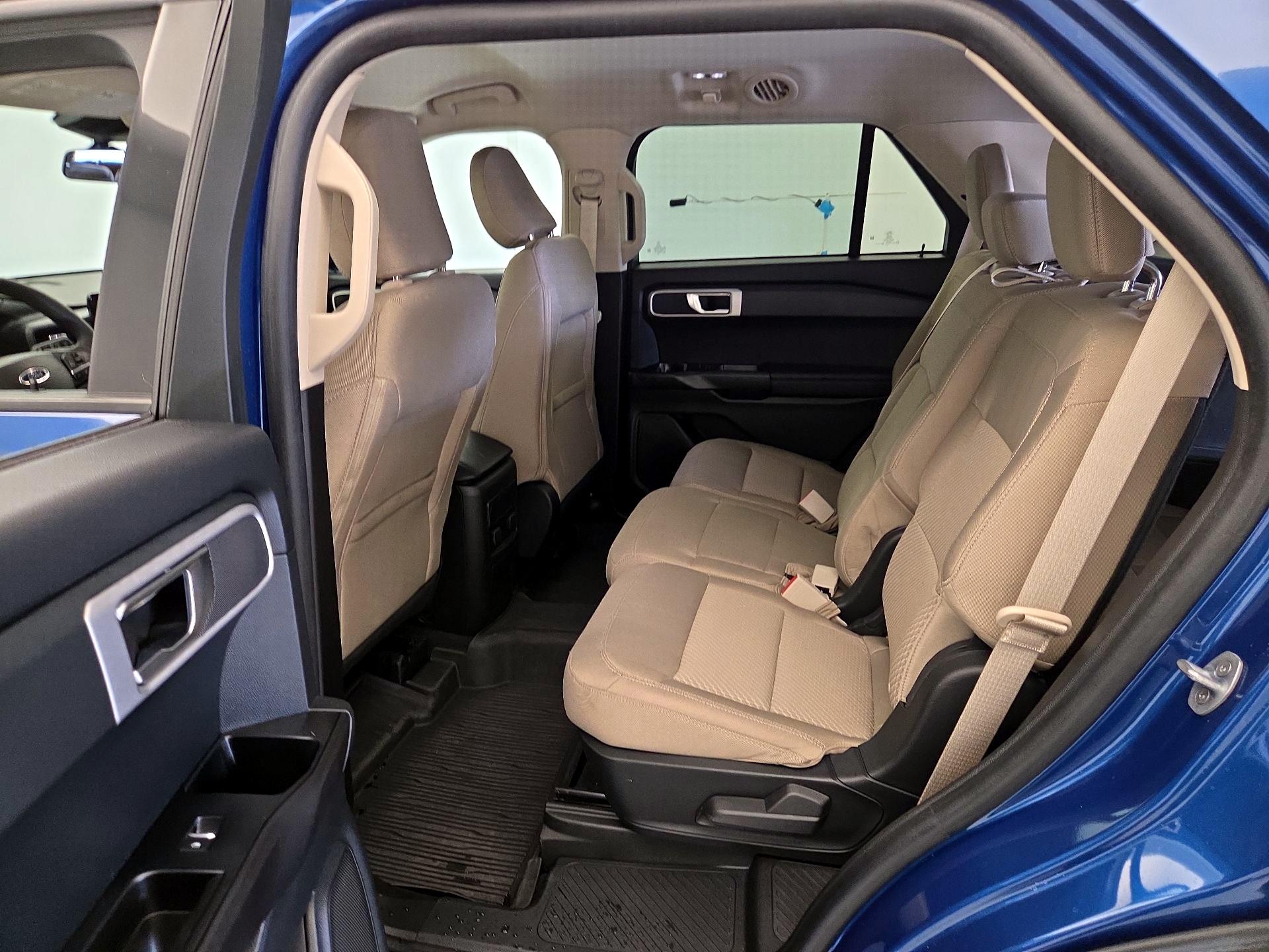 Thumbnail: 2022 Ford Explorer - 19