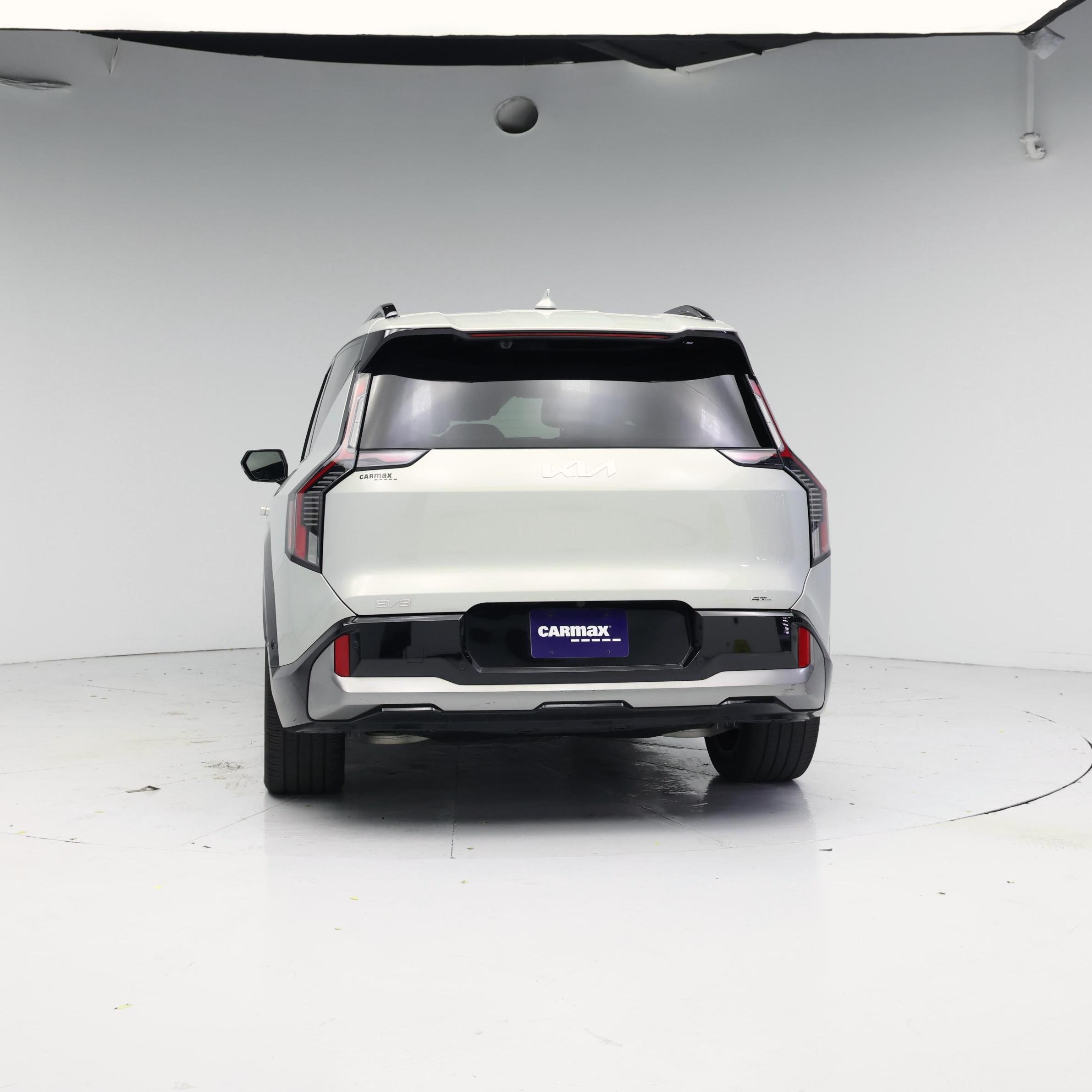 Thumbnail: 2024 Kia EV9 - 6