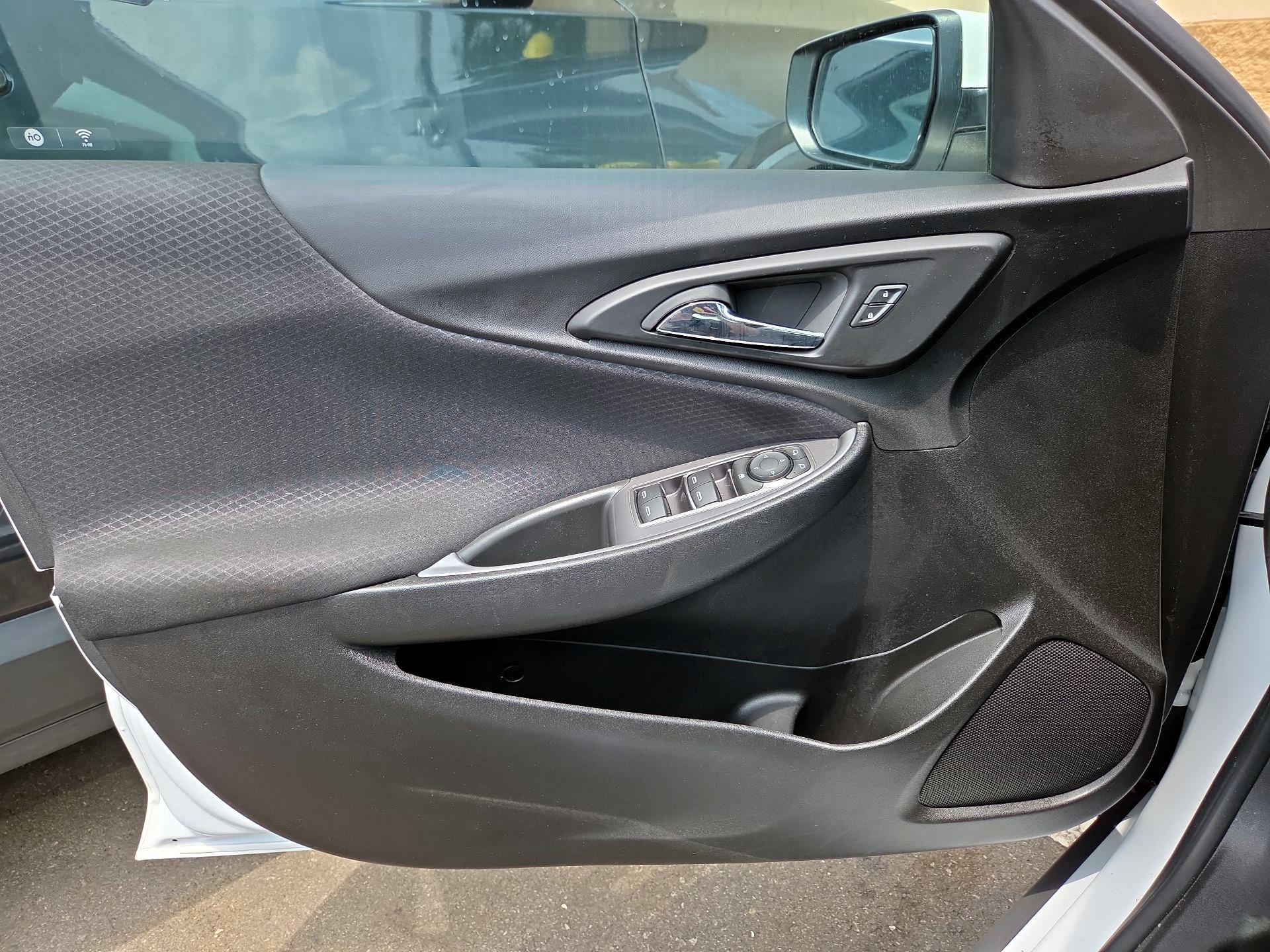 Thumbnail: 2024 Chevrolet Malibu - 12