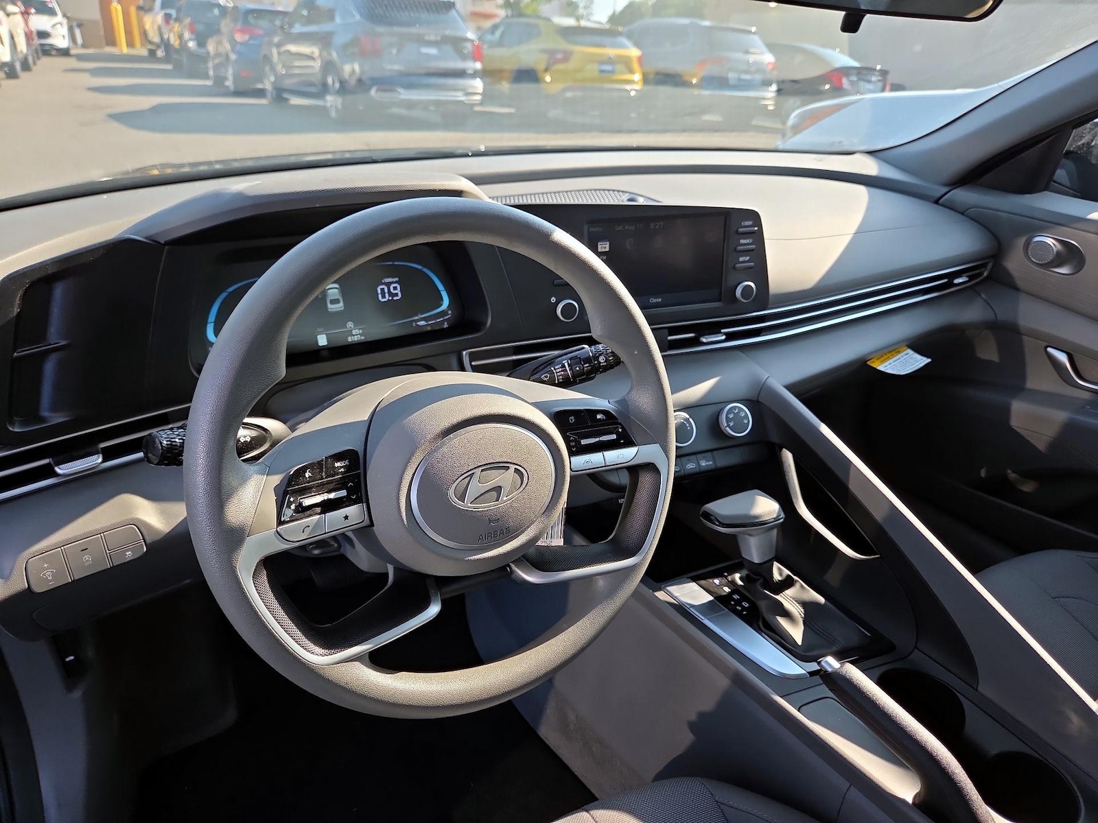 2026 Hyundai Elantra SE - Photo 10