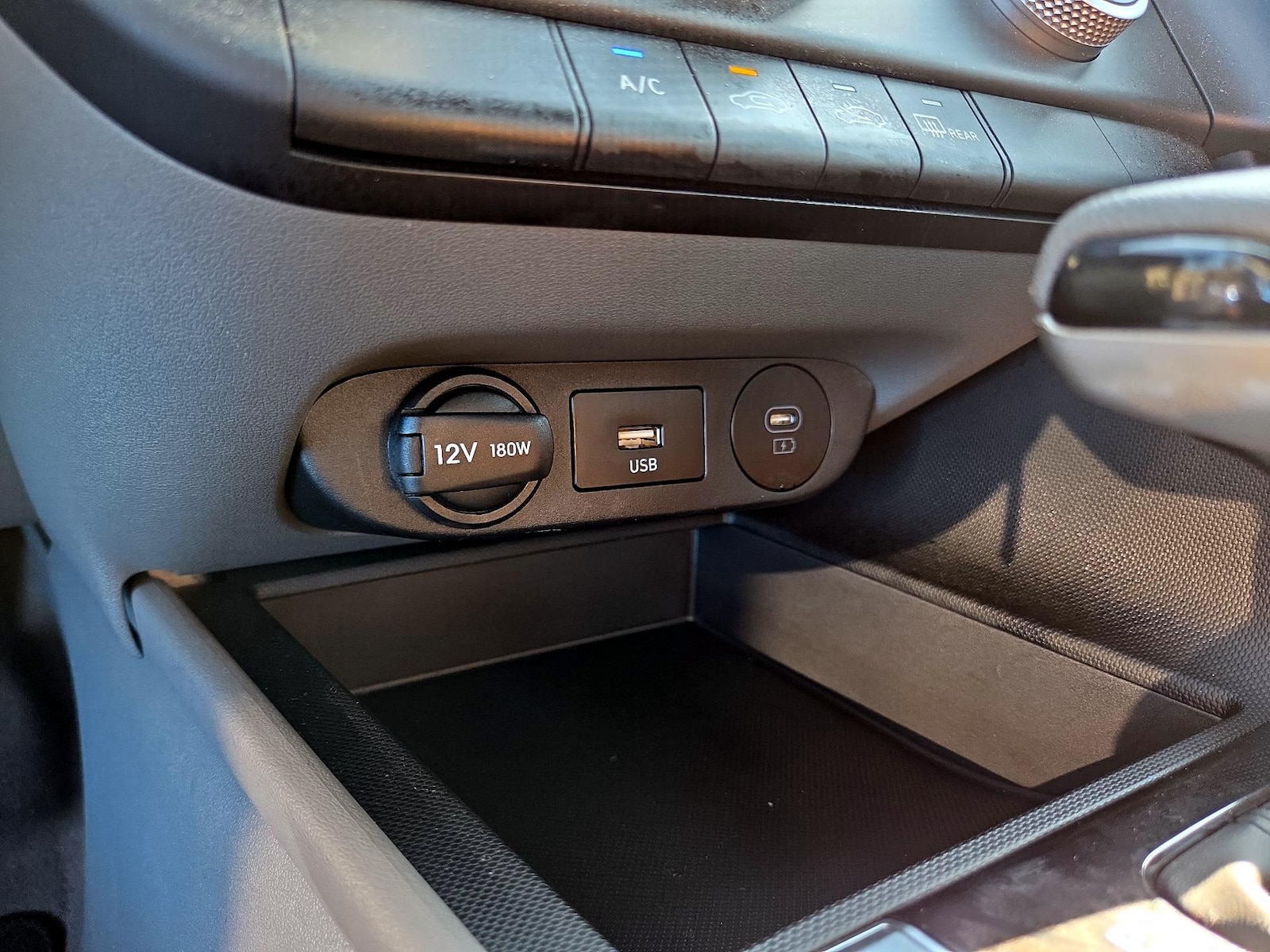 2026 Hyundai Elantra SE - Photo 19
