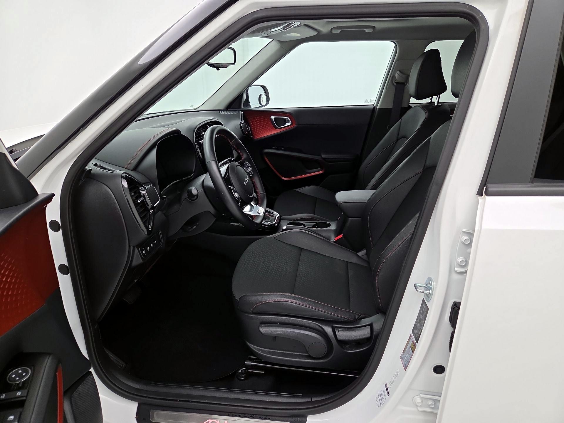 Thumbnail: 2025 Kia Soul - 11