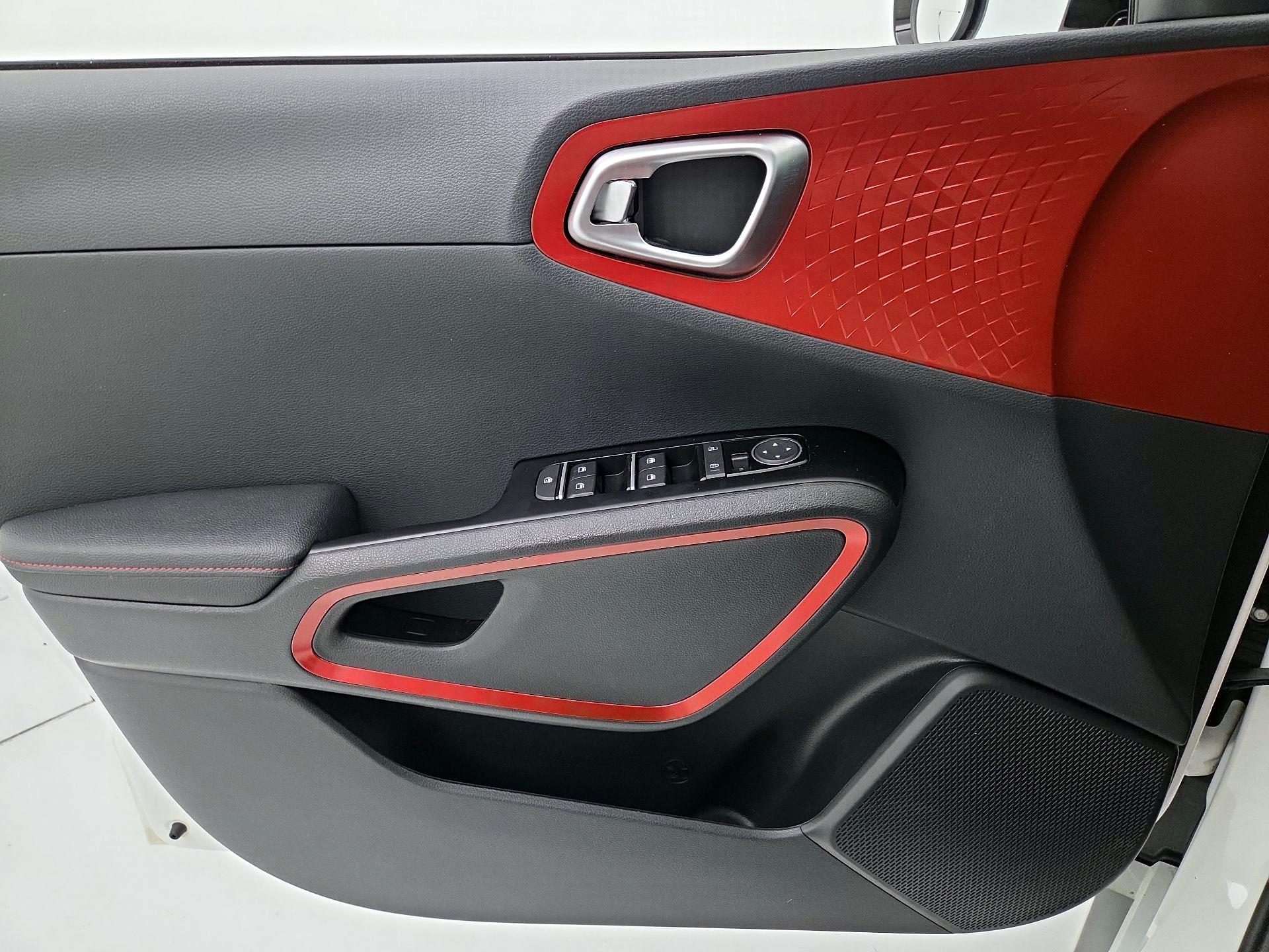 Thumbnail: 2025 Kia Soul - 12