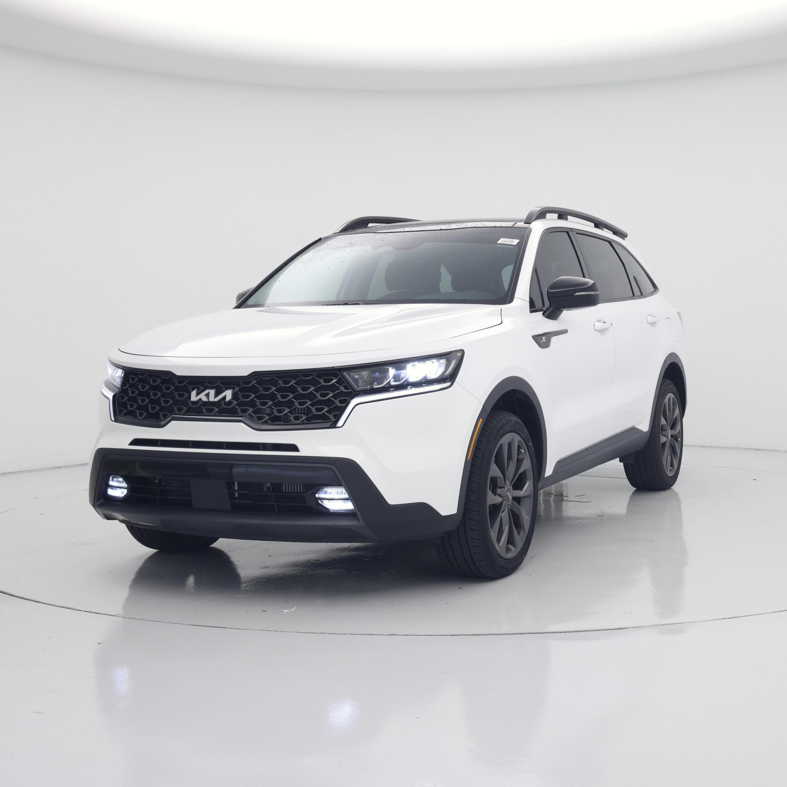 Thumbnail: 2023 Kia Sorento - 4