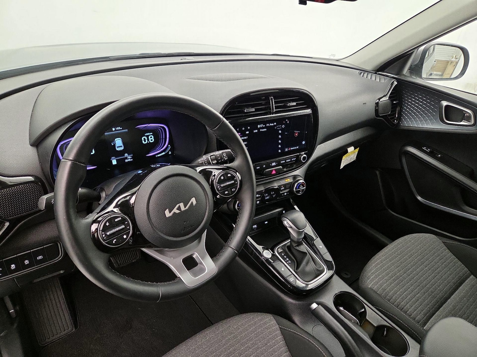 2025 Kia Soul EX - Photo 10