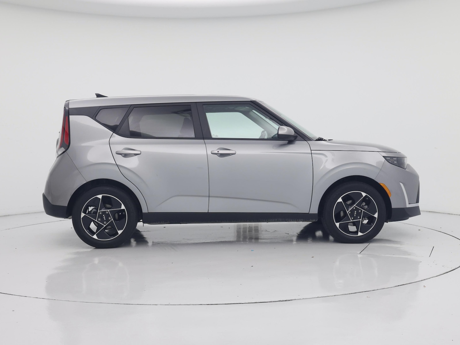 2025 Kia Soul EX - Photo 8