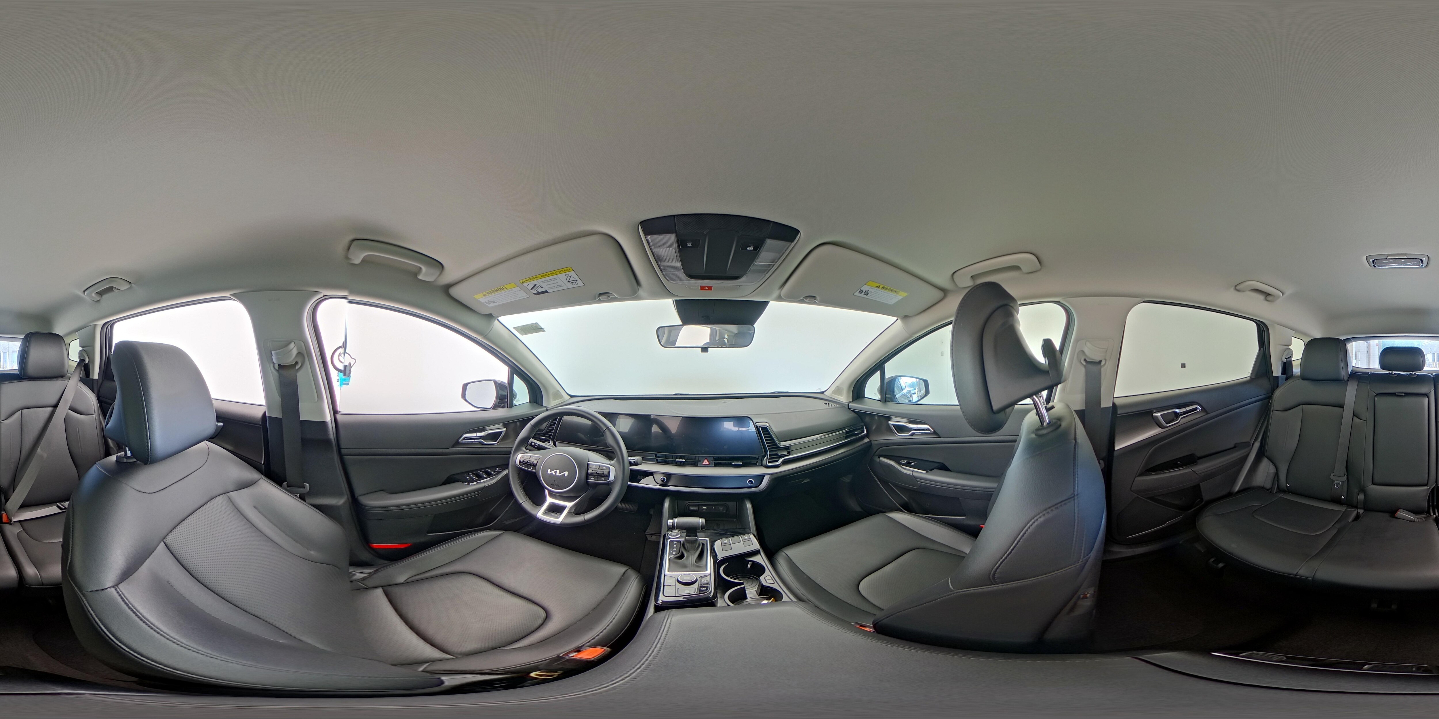 2025 Kia Sportage EX - Photo 24