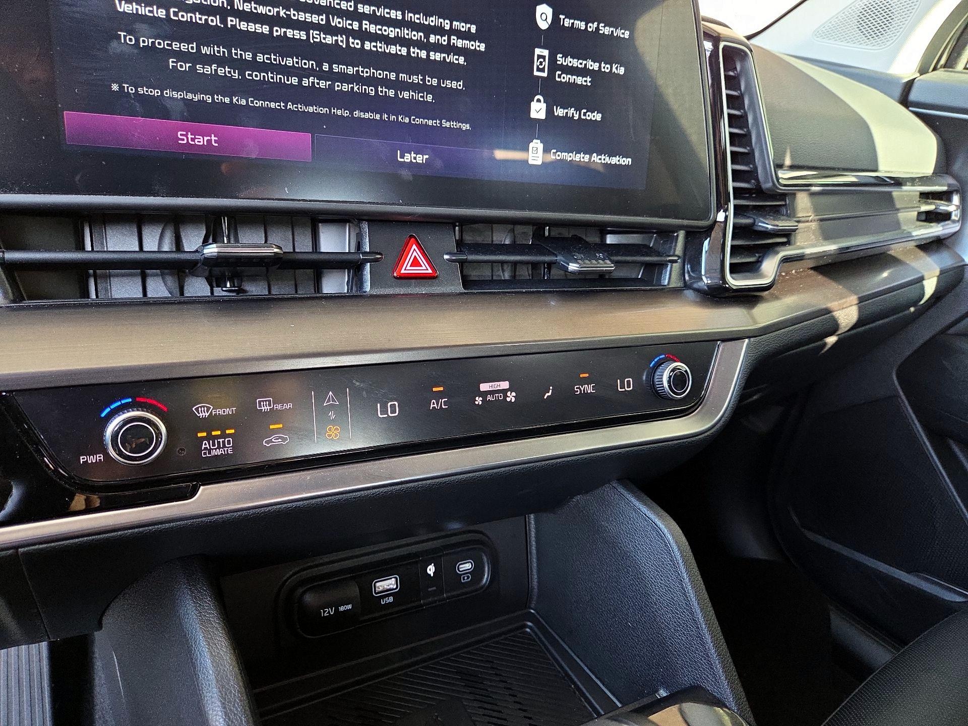 Thumbnail: 2025 Kia Sportage - 16