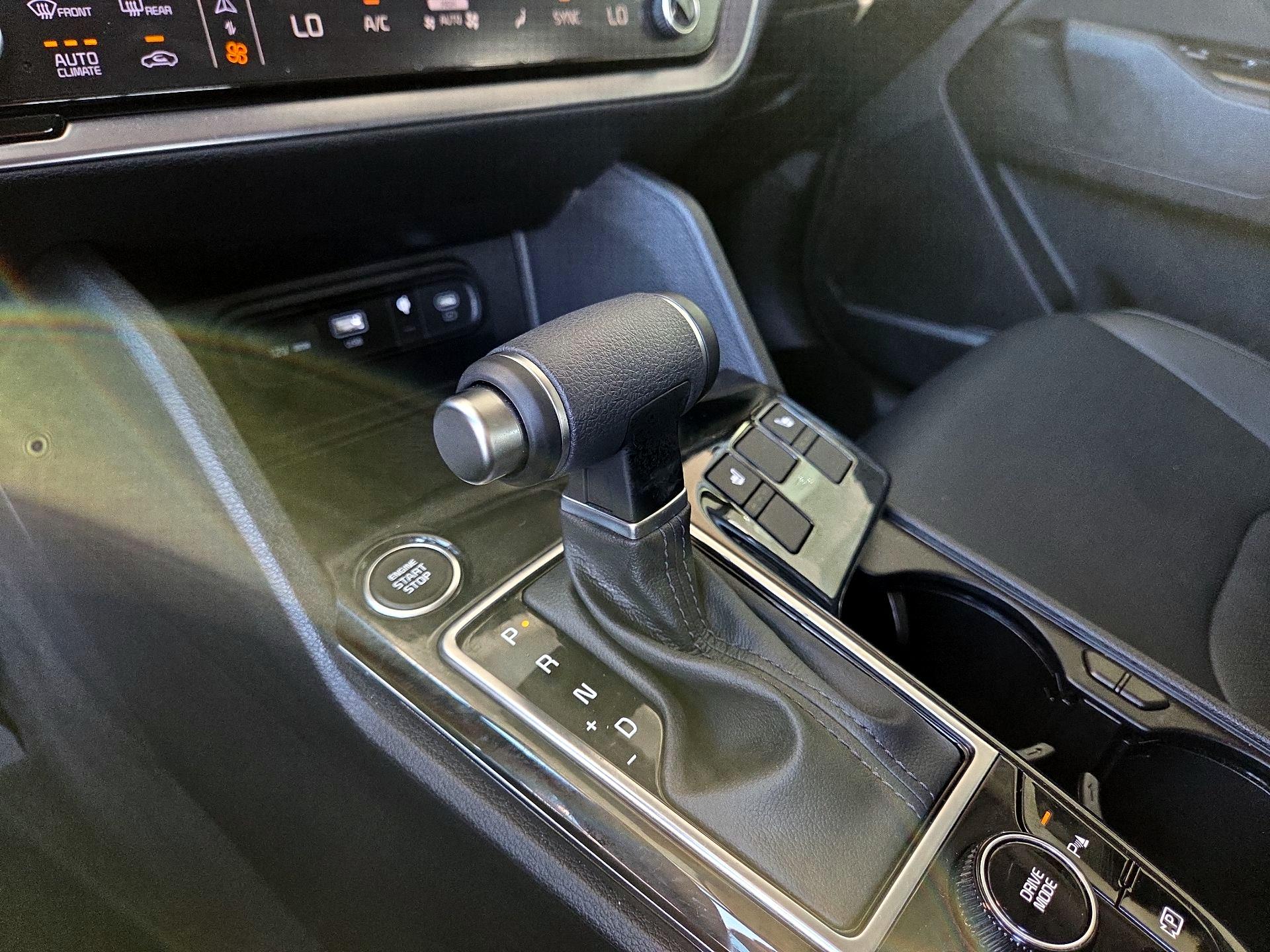 Thumbnail: 2025 Kia Sportage - 17