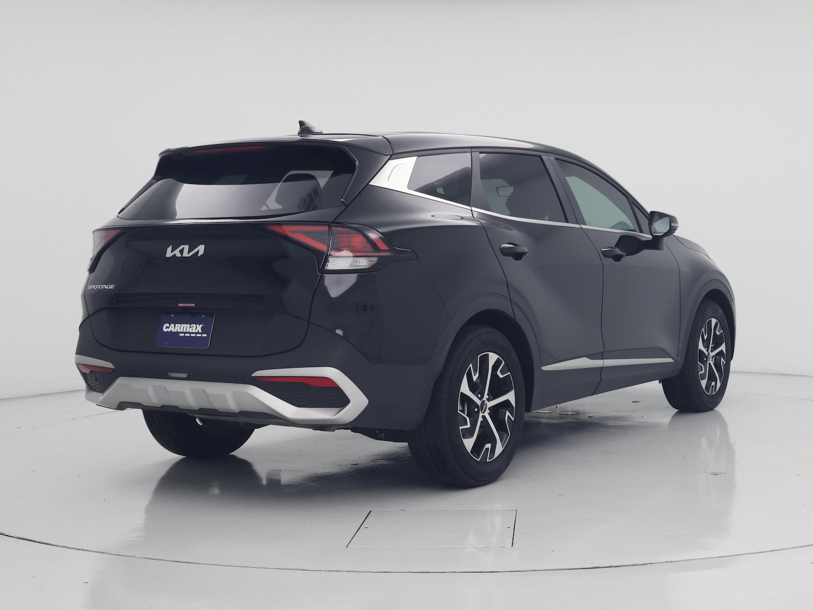 2025 Kia Sportage EX - Photo 9