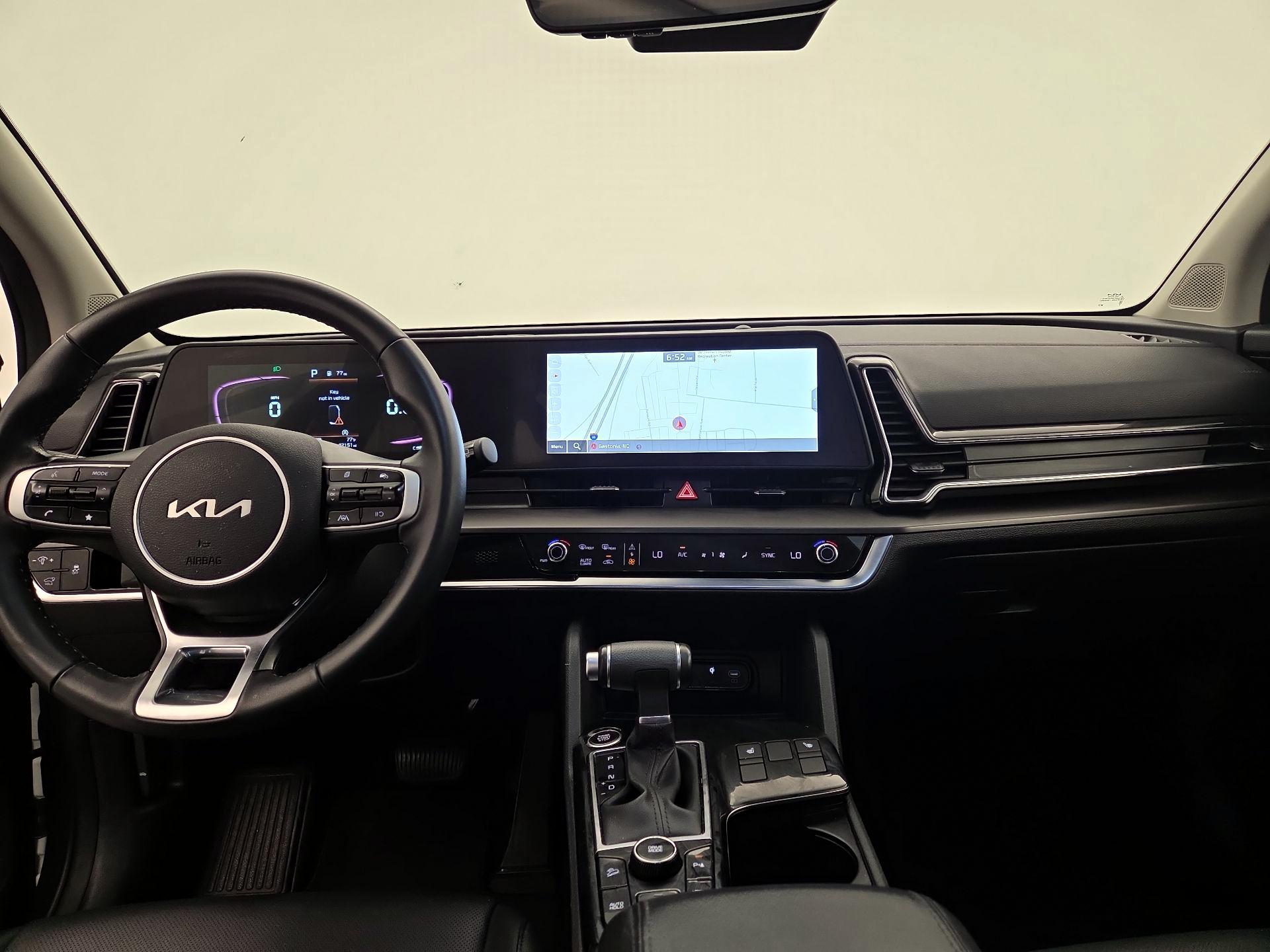 Thumbnail: 2025 Kia Sportage - 9