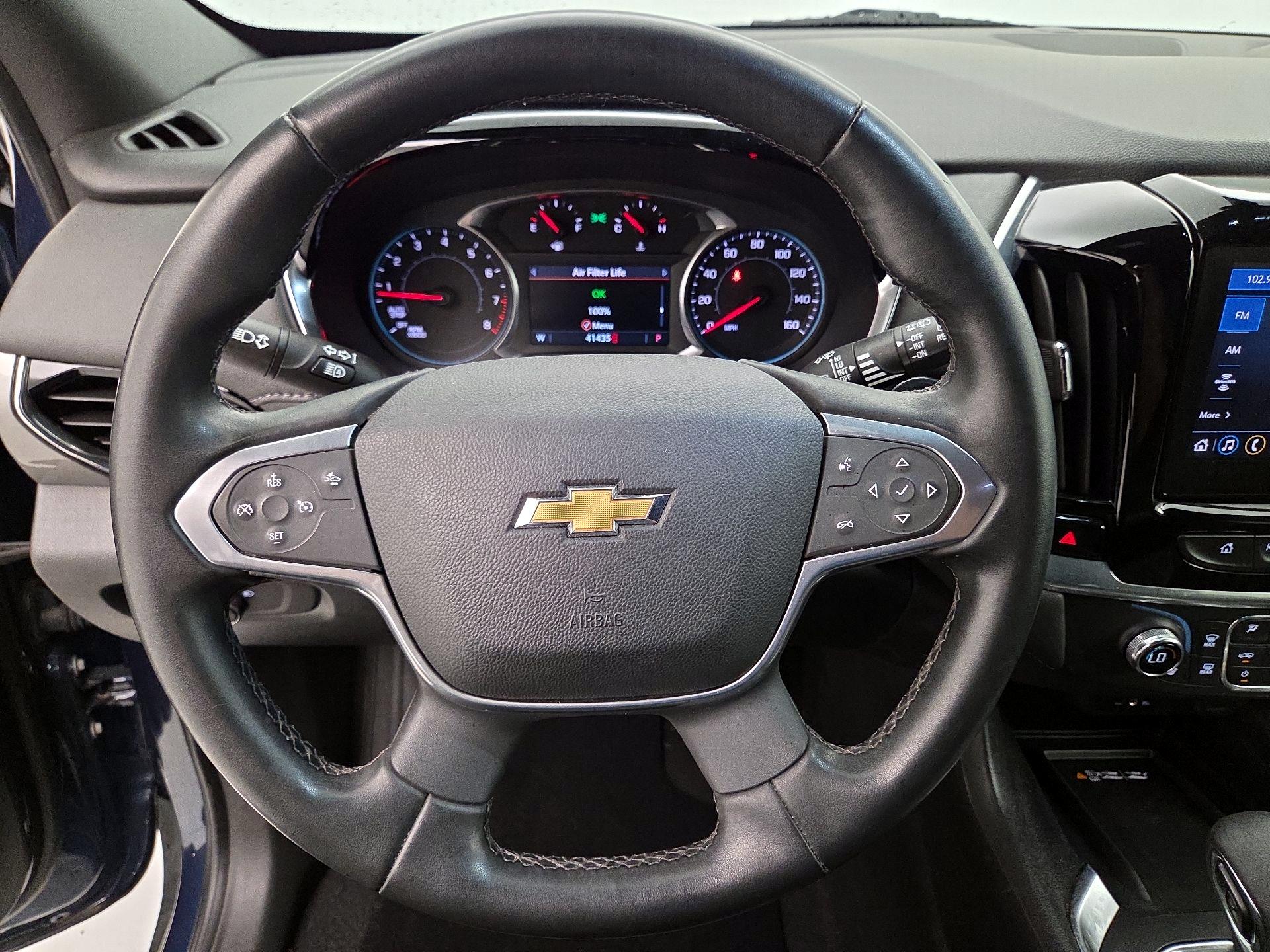 Thumbnail: 2023 Chevrolet Traverse - 10