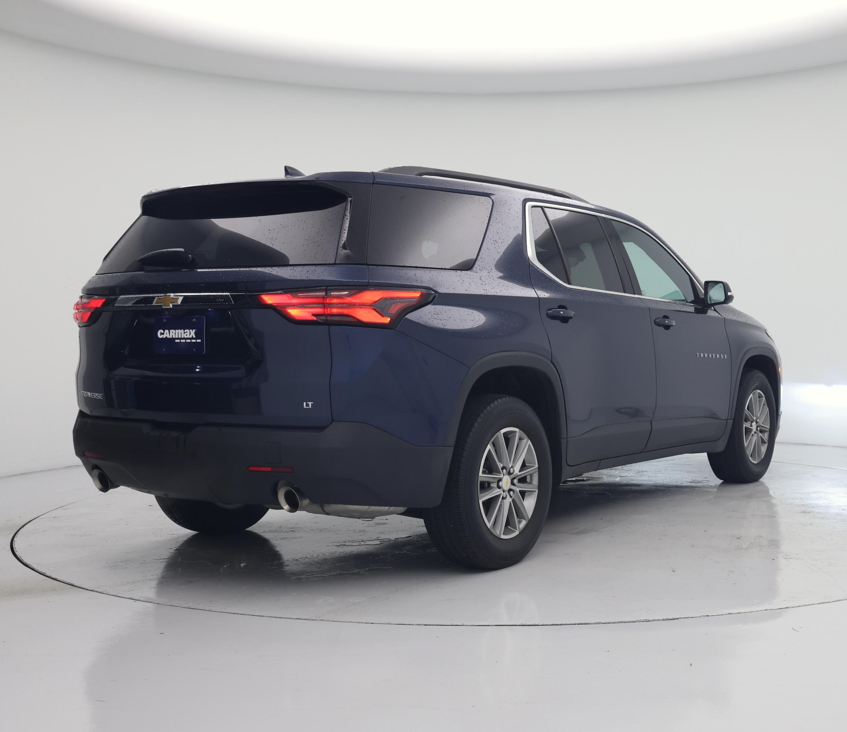 Thumbnail: 2023 Chevrolet Traverse - 8