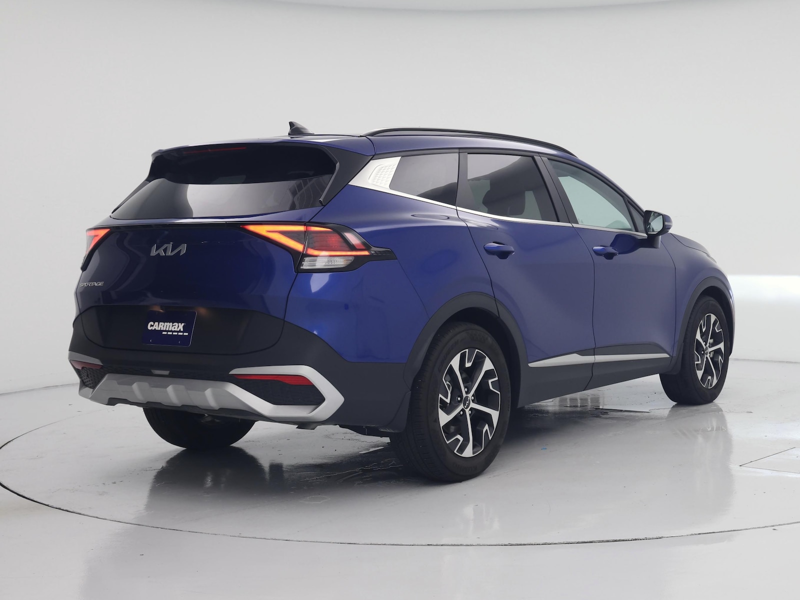 2025 Kia Sportage EX - Photo 9