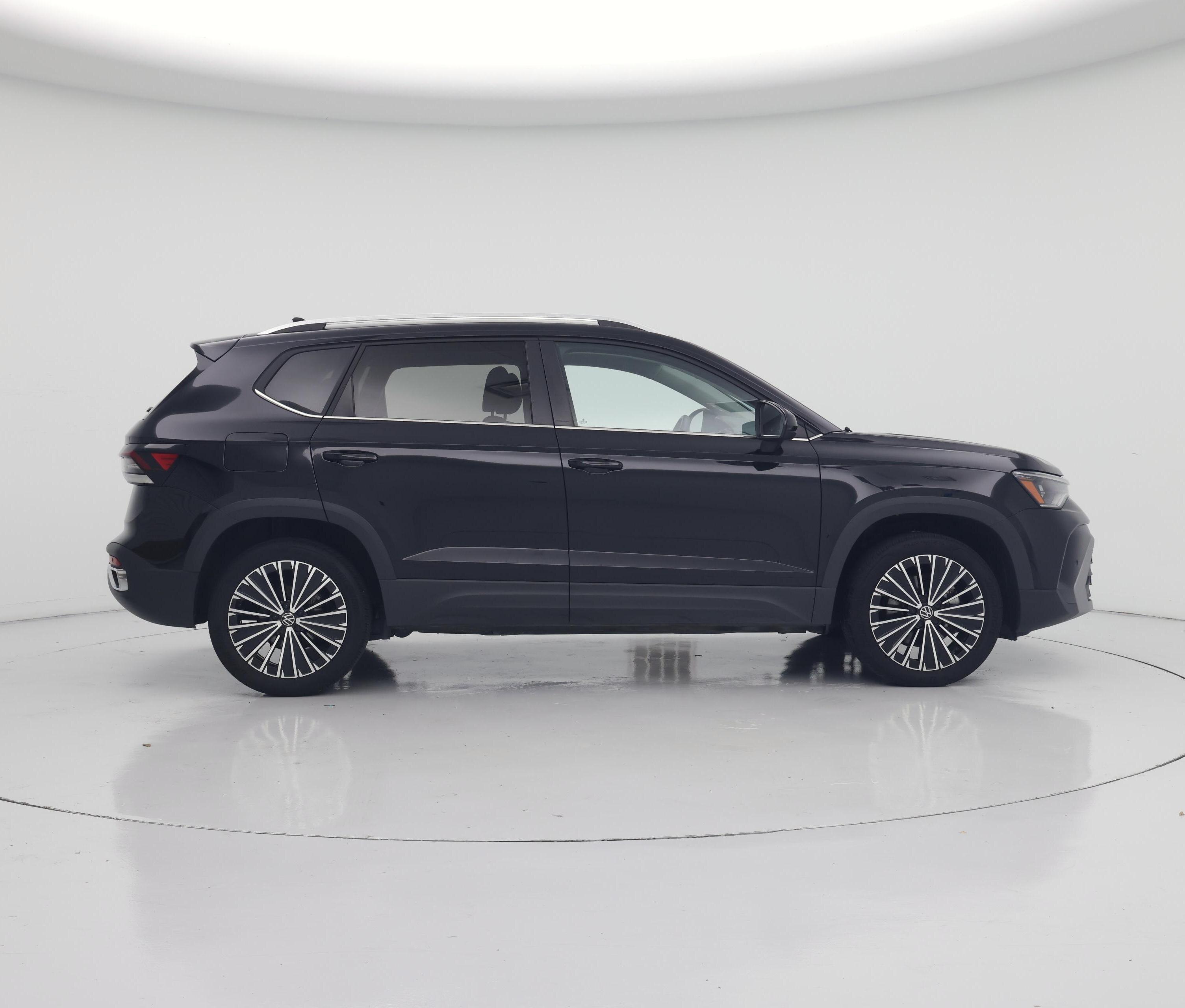Thumbnail: 2025 Volkswagen Taos - 7