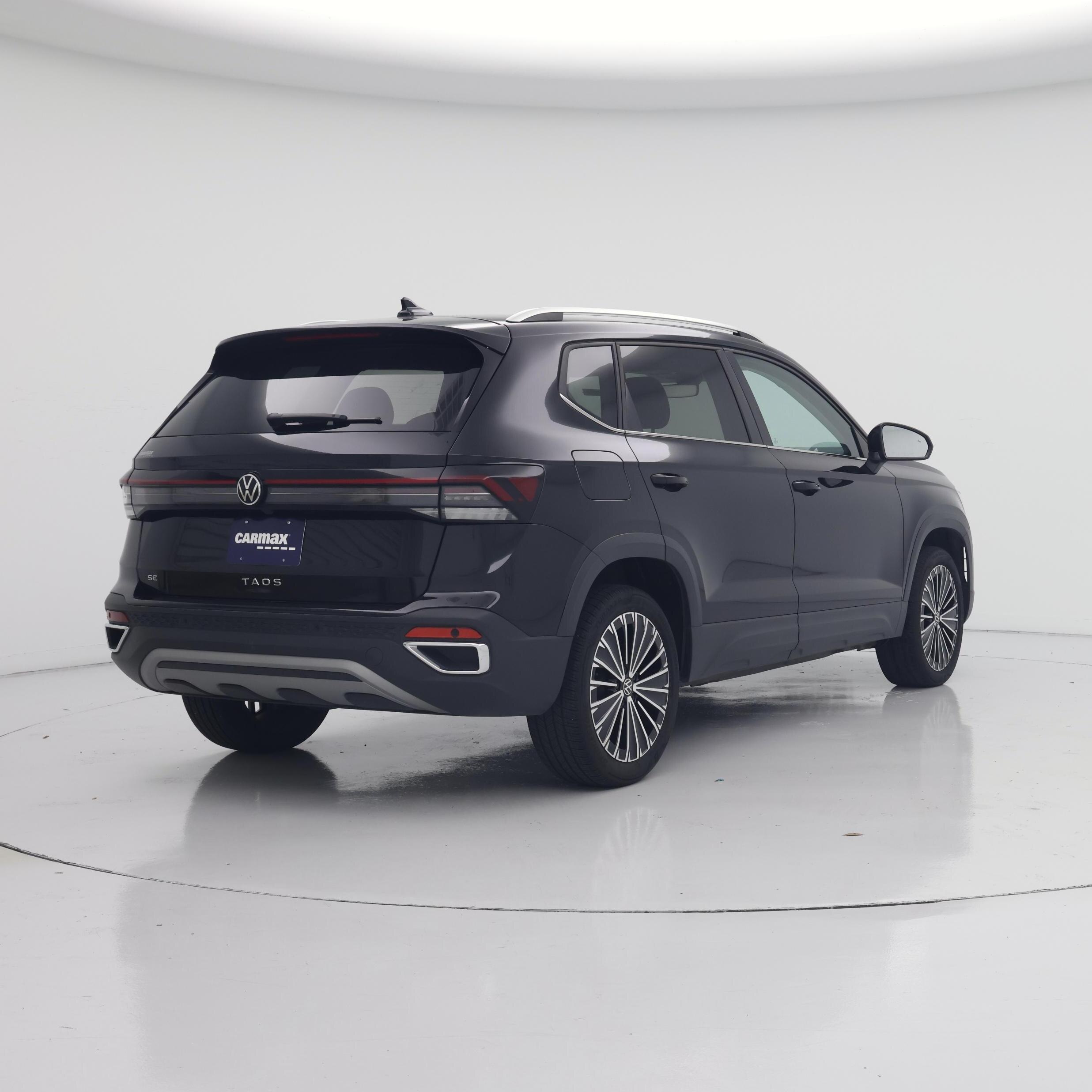 Thumbnail: 2025 Volkswagen Taos - 8