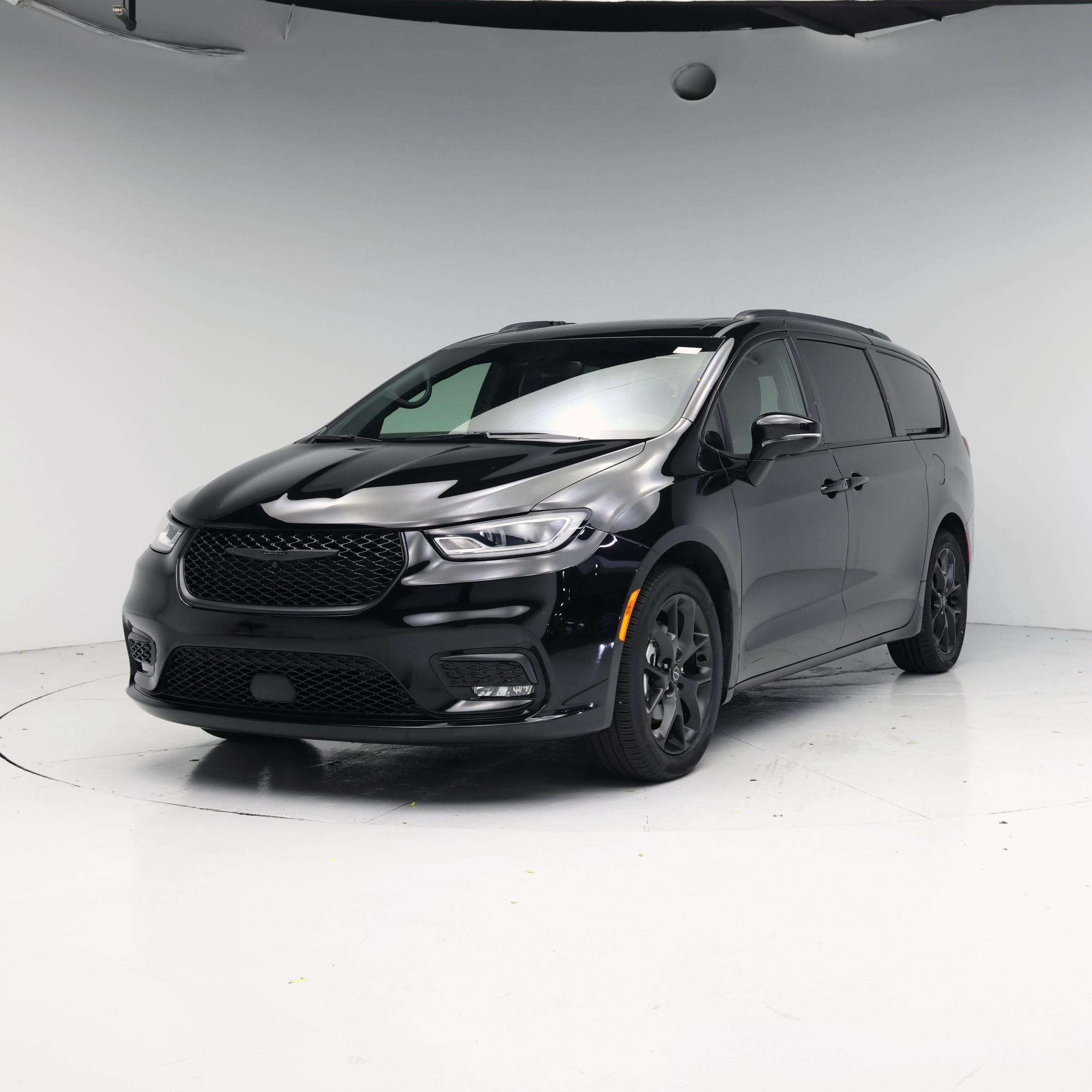 Thumbnail: 2025 Chrysler Pacifica - 4