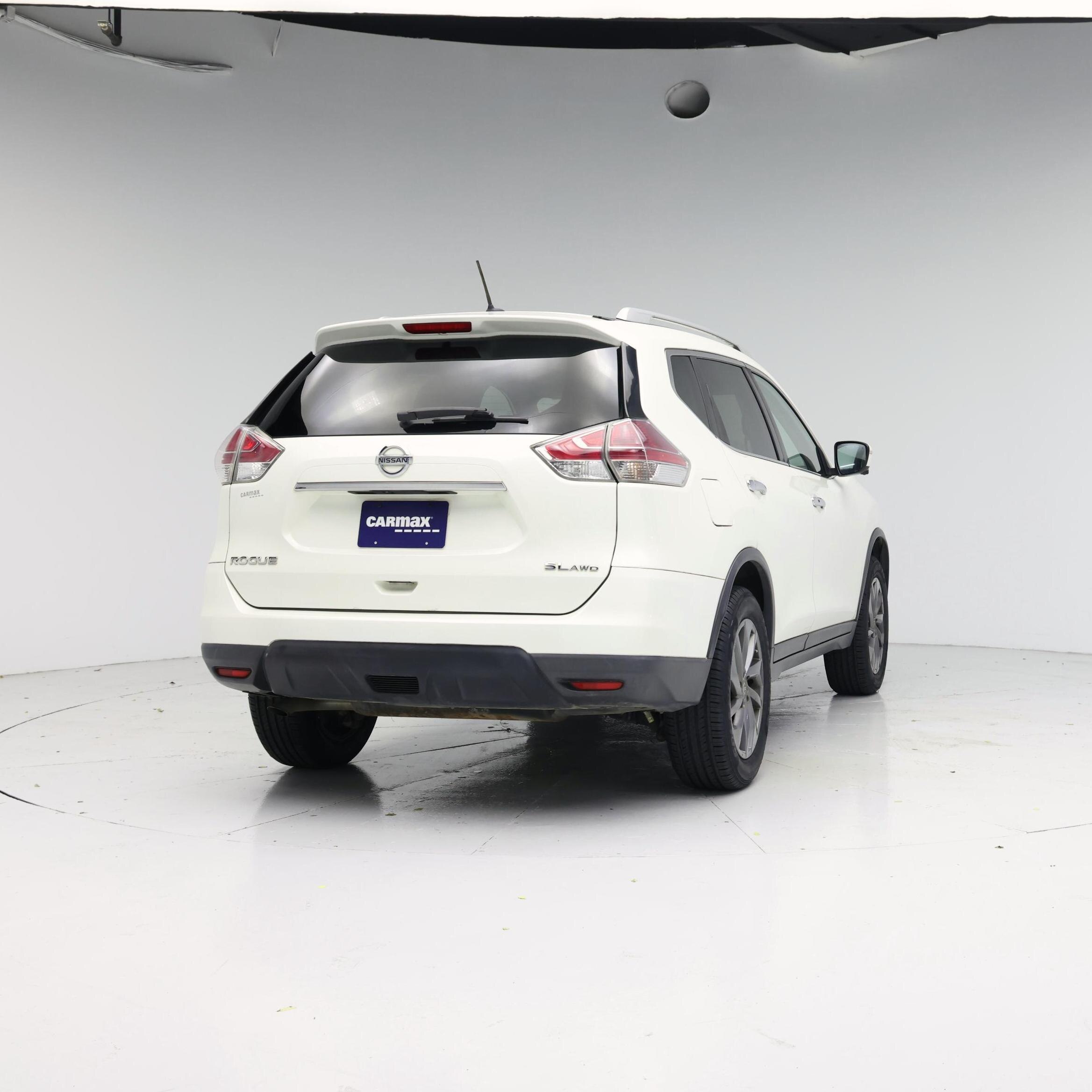 Thumbnail: 2016 Nissan Rogue - 8
