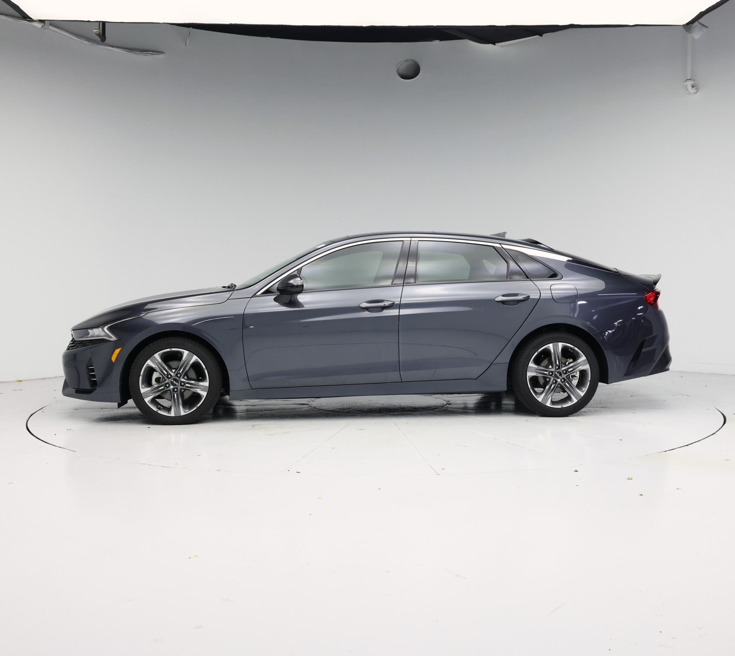 Thumbnail: 2023 Kia K5 - 3