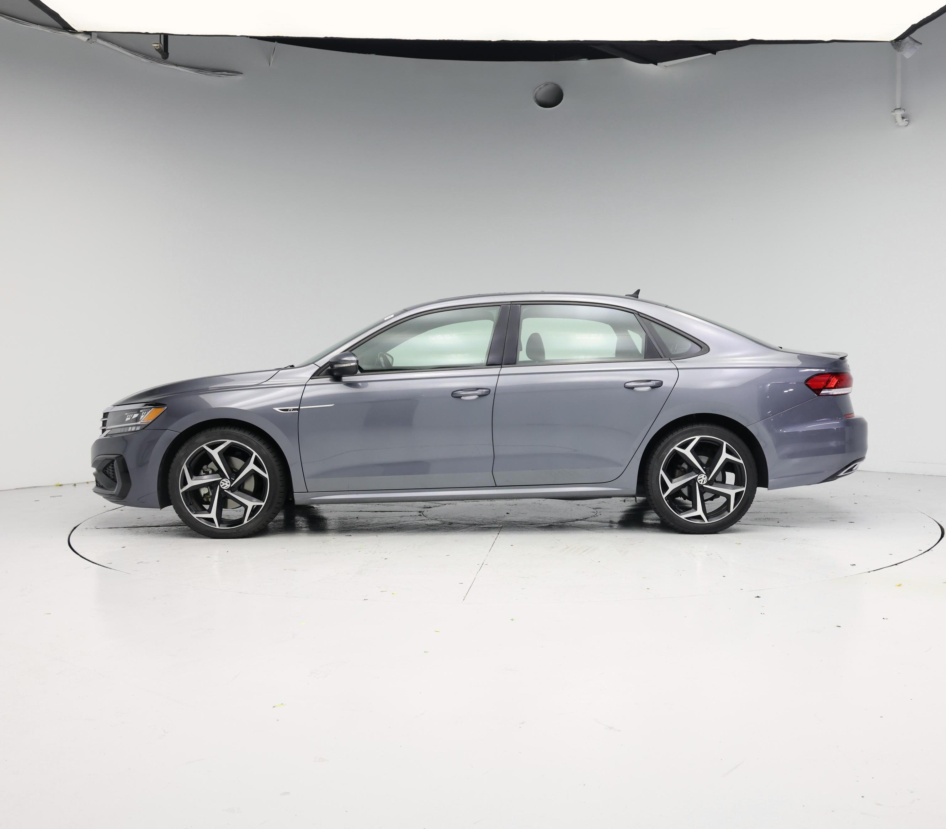 Thumbnail: 2021 Volkswagen Passat - 3