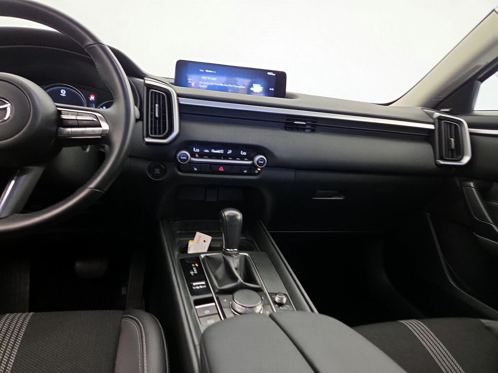 2025 Mazda CX-50 Premium - Photo 10