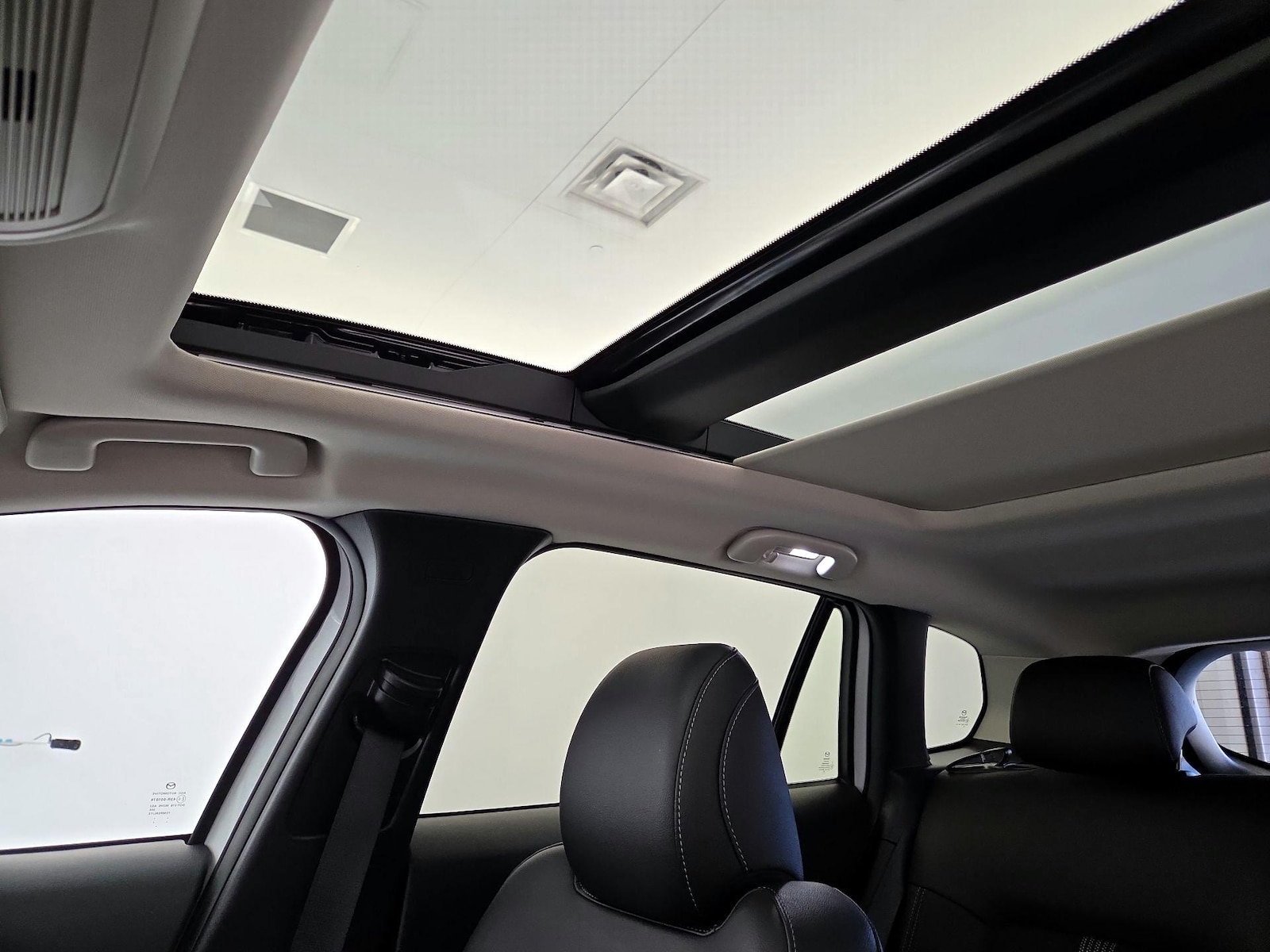 2025 Mazda CX-50 Premium - Photo 19