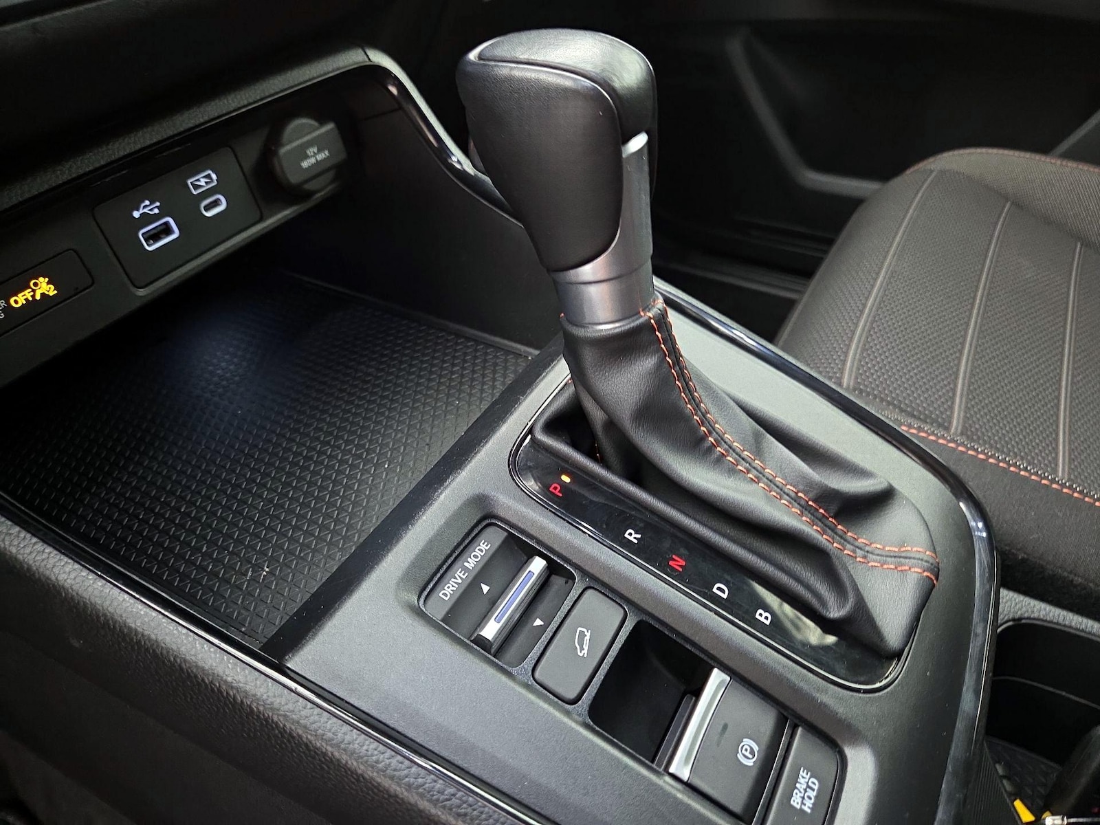 2025 Honda CR-V Sport - Photo 18