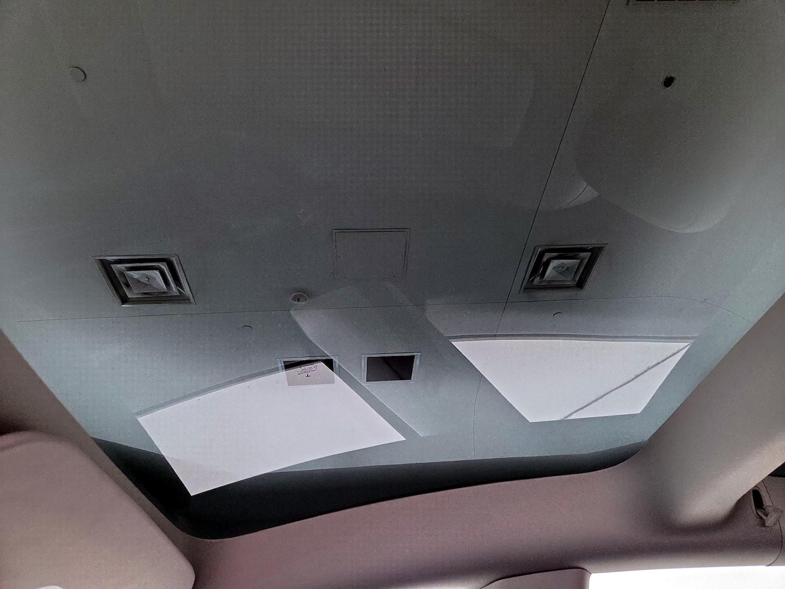 2023 Tesla Model 3 Long Range - Photo 18