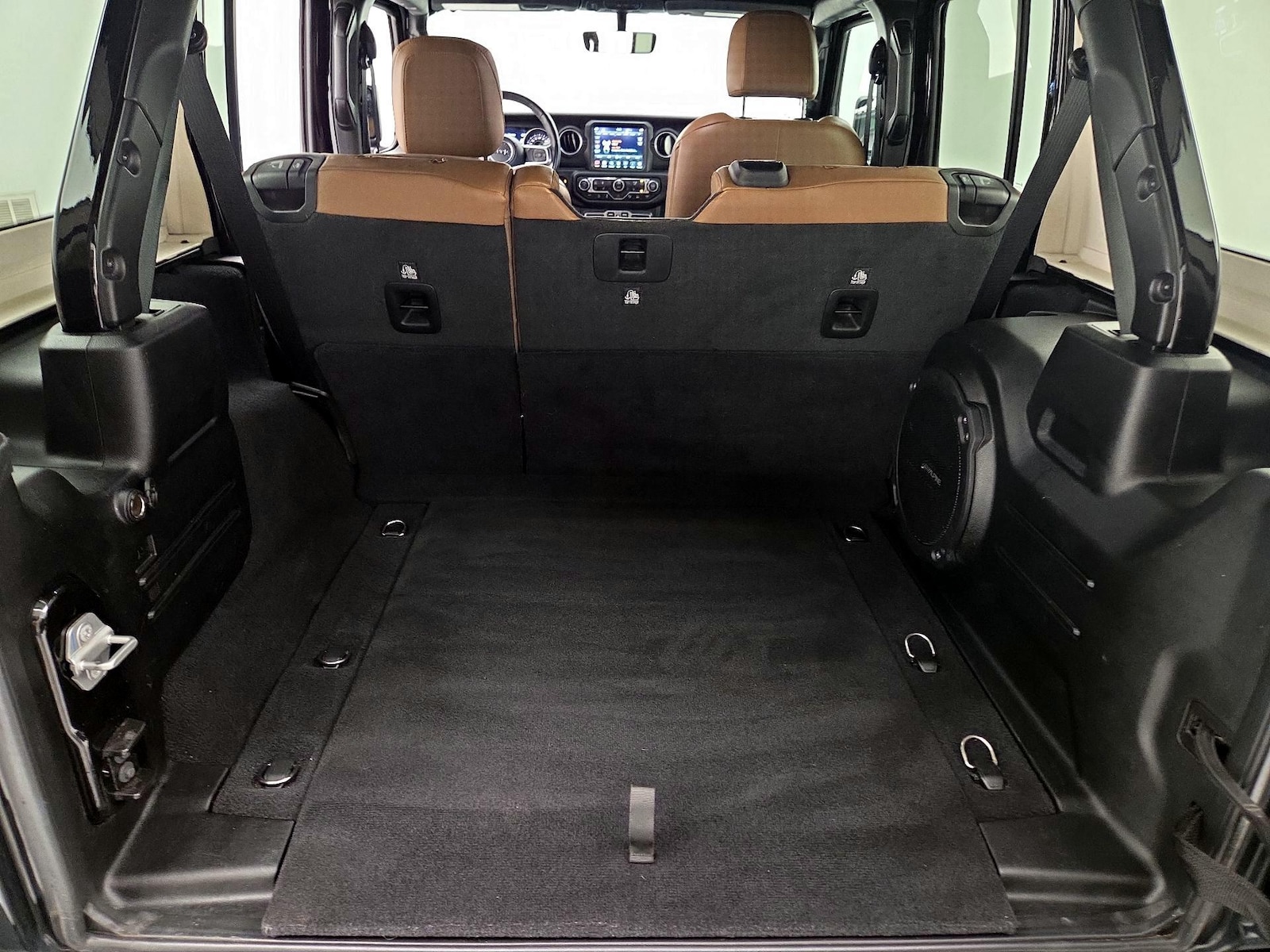 2021 Jeep Wrangler Unlimited Sahara - Photo 21
