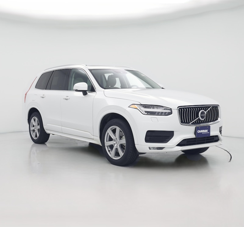 2022 Volvo XC90 T5 Momentum