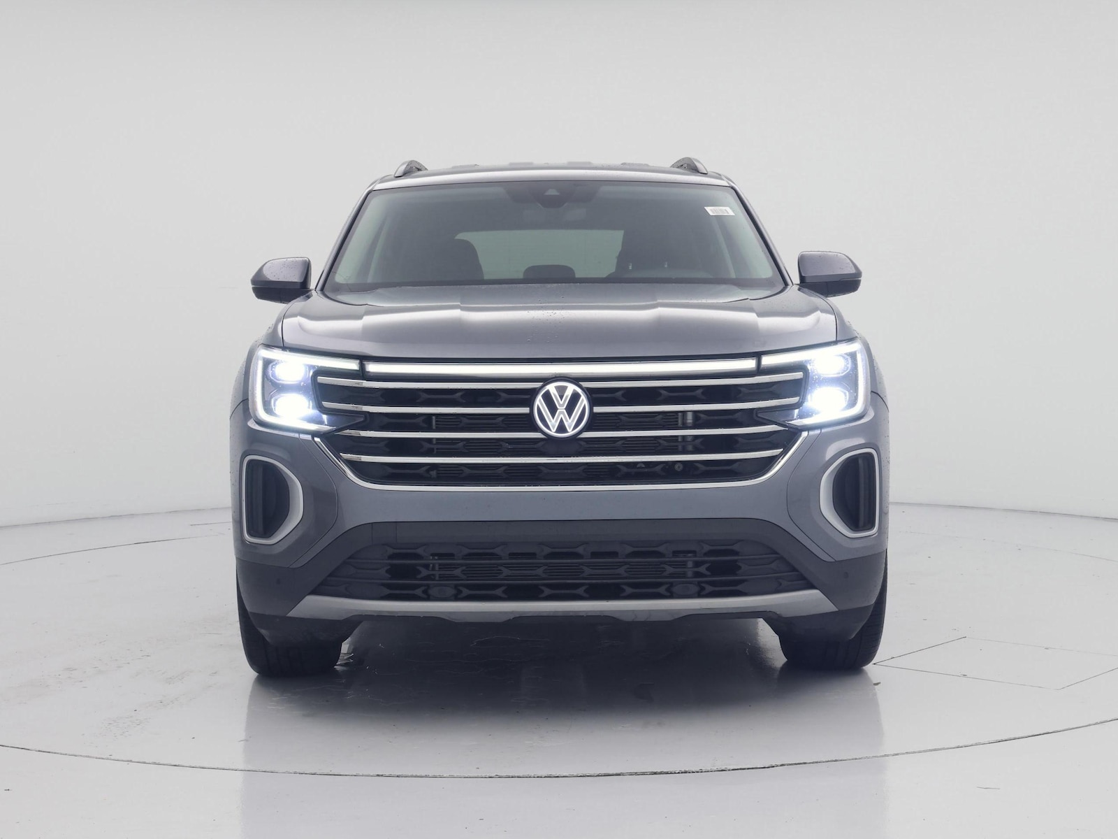 2025 Volkswagen Atlas SE w/Tech - Photo 6
