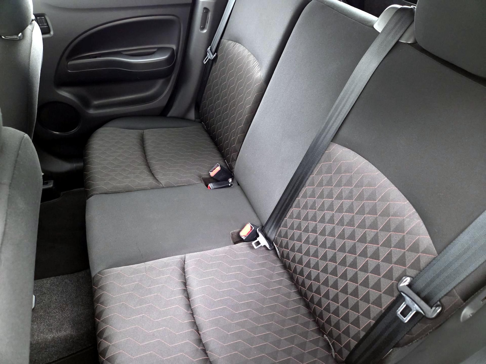 2024 Mitsubishi Mirage ES - Photo 20