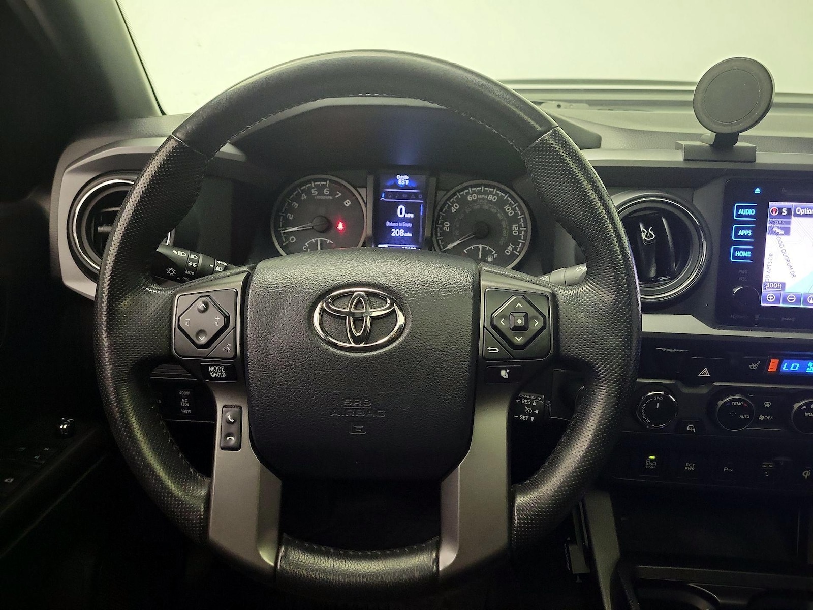 2016 Toyota Tacoma TRD Sport - Photo 11