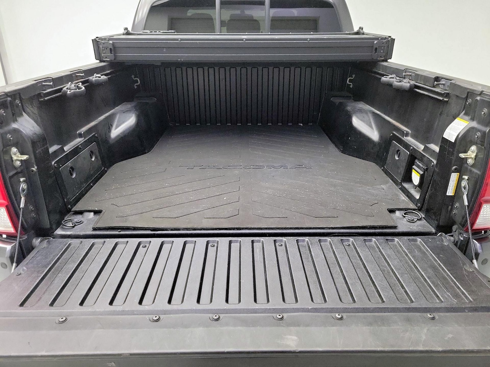 2016 Toyota Tacoma TRD Sport - Photo 23