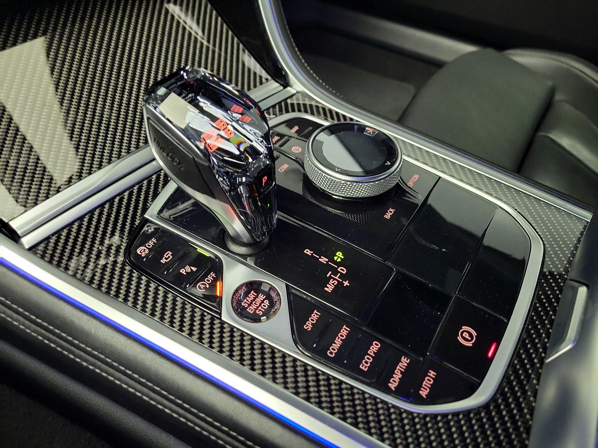 Thumbnail: 2023 BMW 8 Series - 18